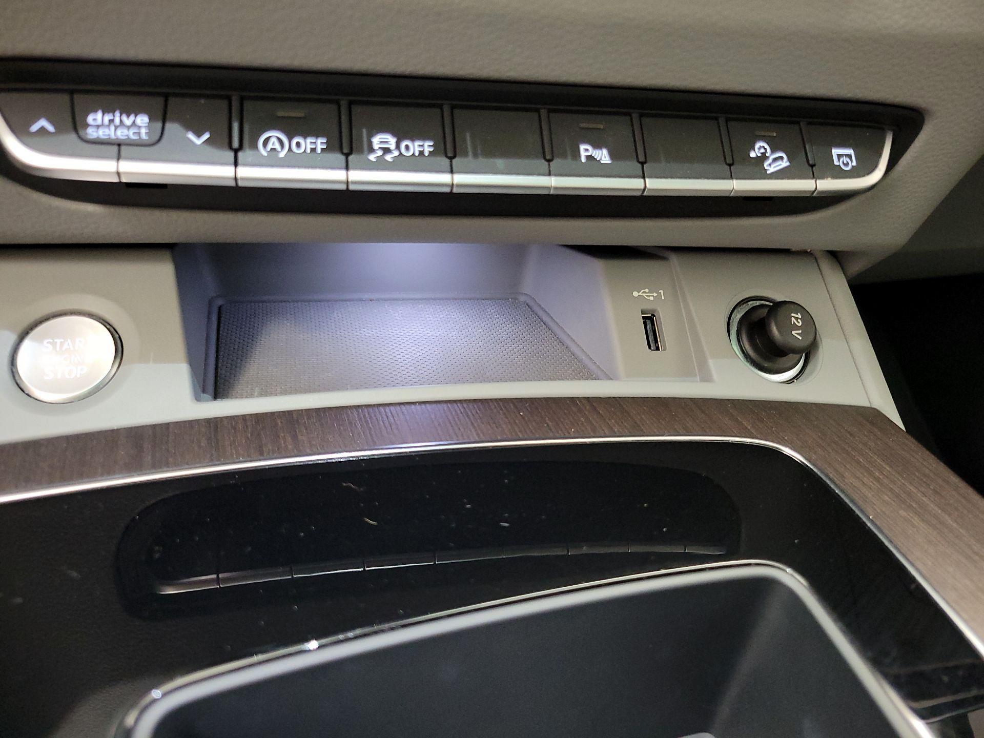Thumbnail: 2023 Audi Q5 - 18