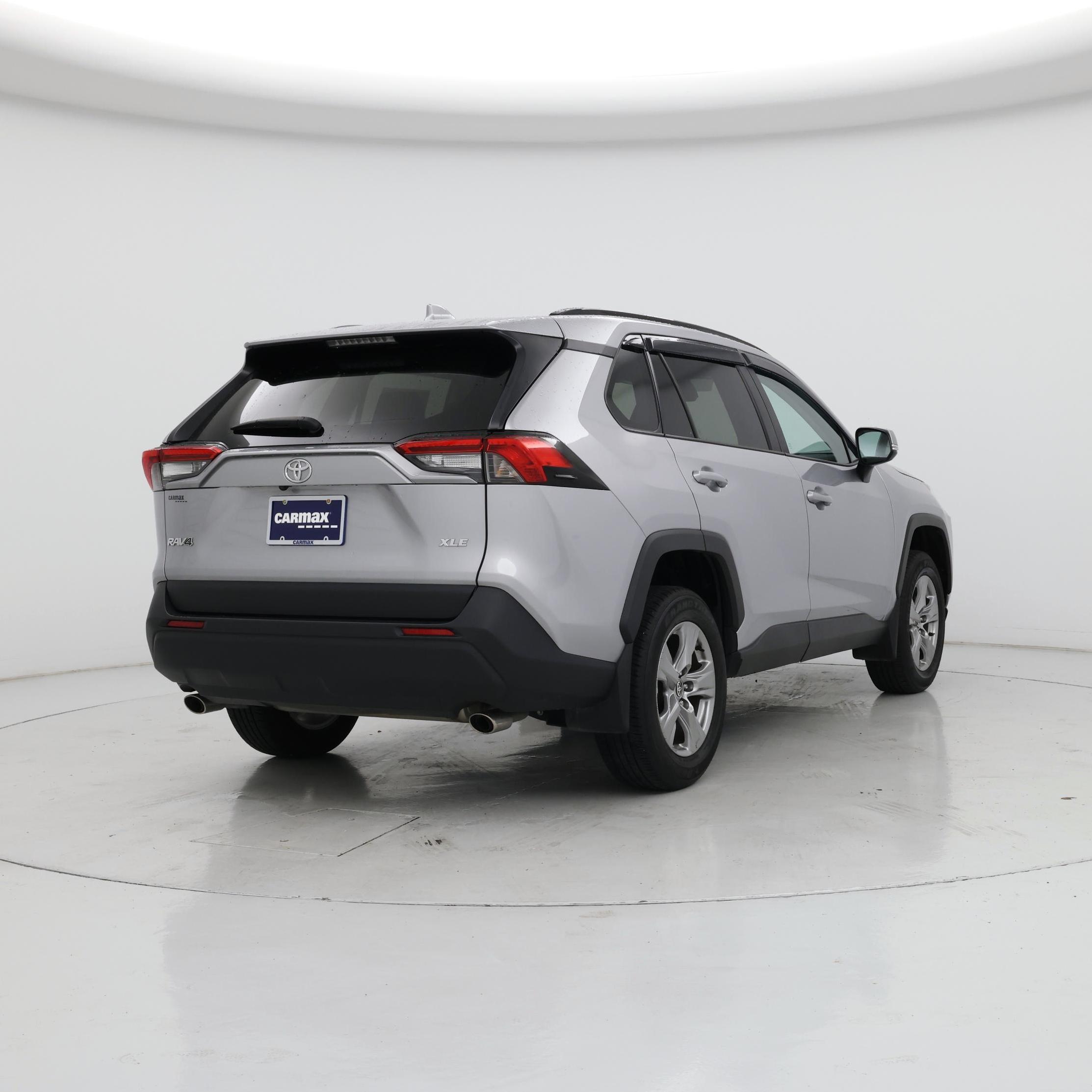 Thumbnail: 2024 Toyota RAV4 - 8
