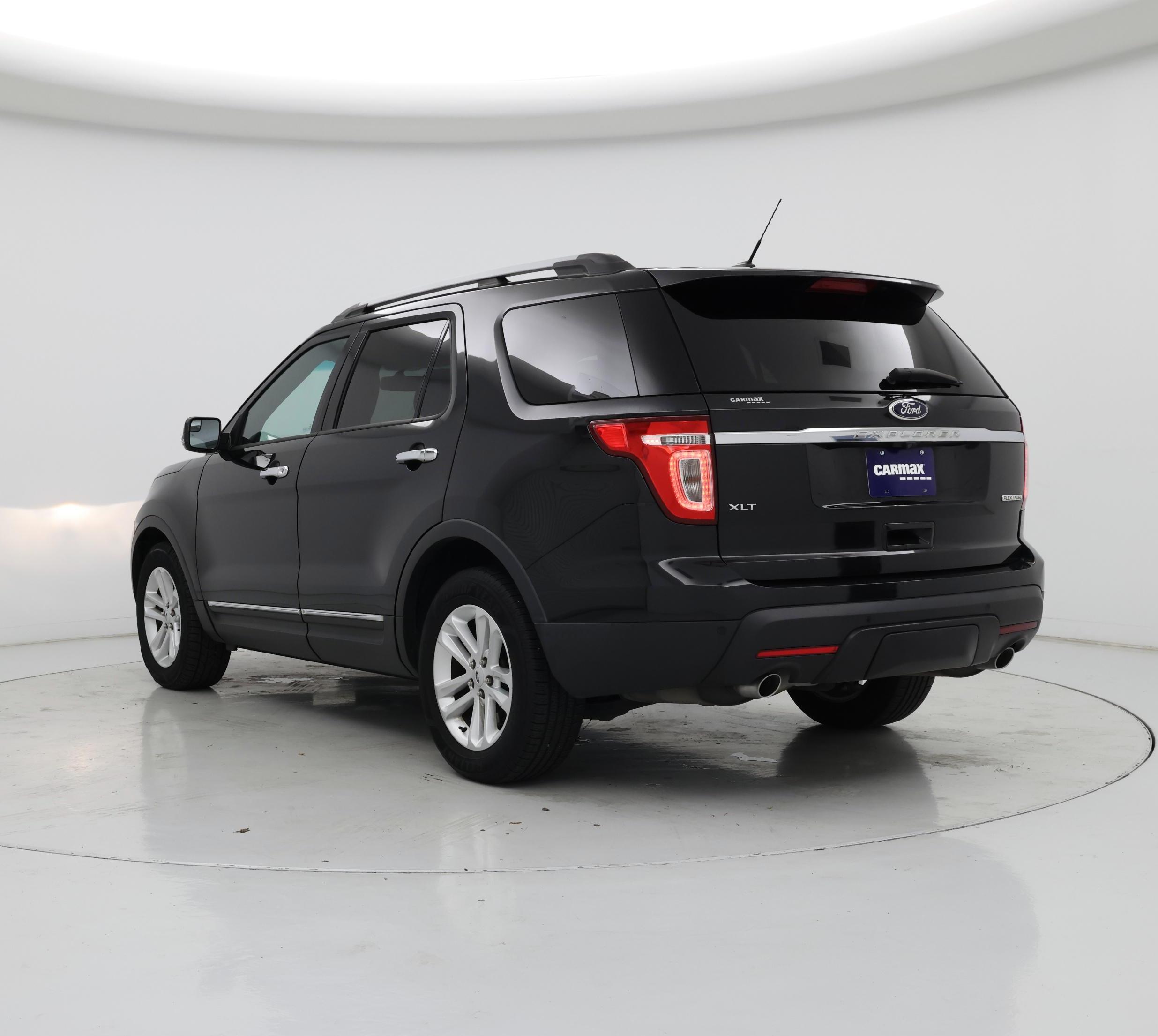 Thumbnail: 2014 Ford Explorer - 2