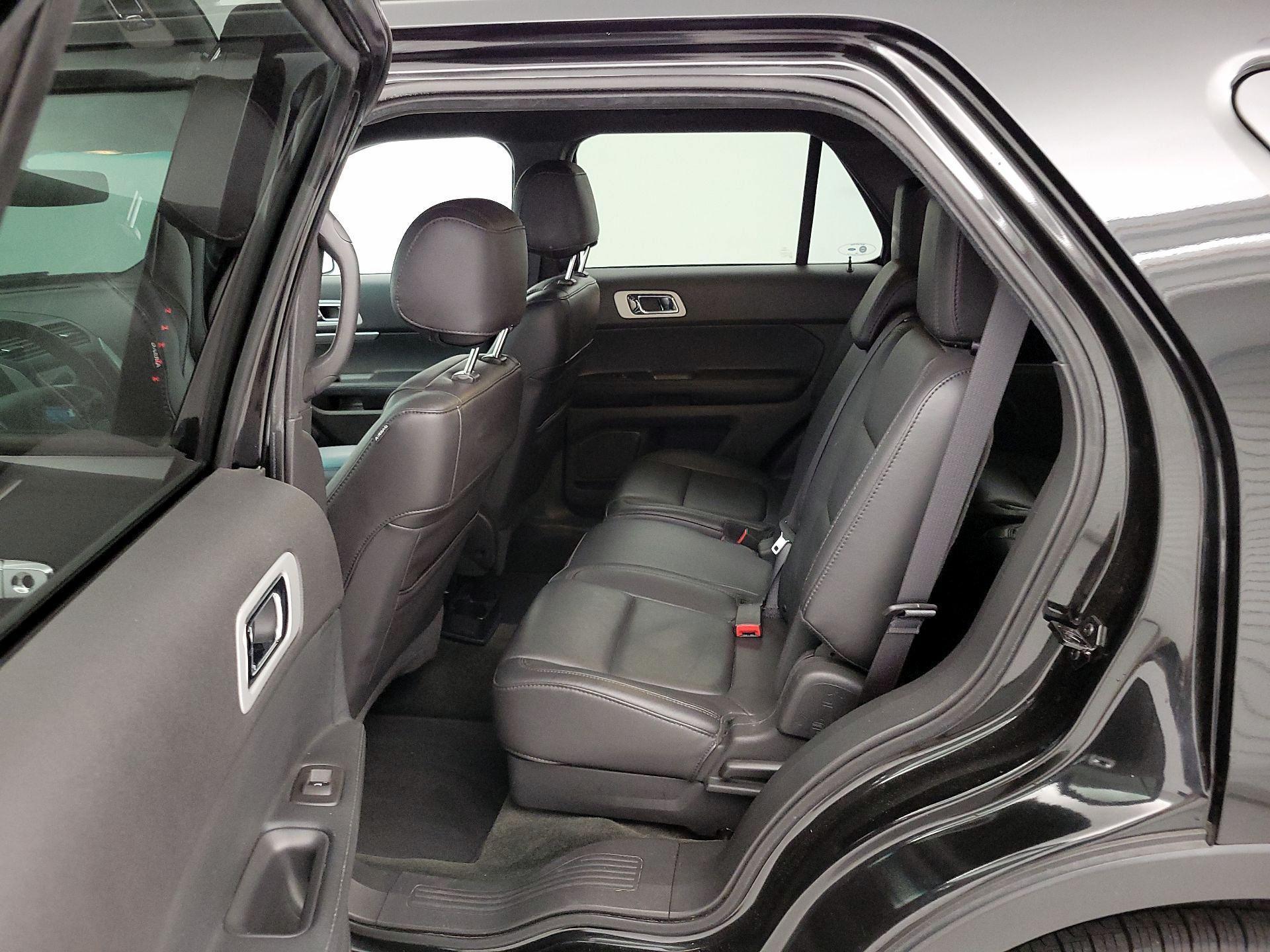 Thumbnail: 2014 Ford Explorer - 20