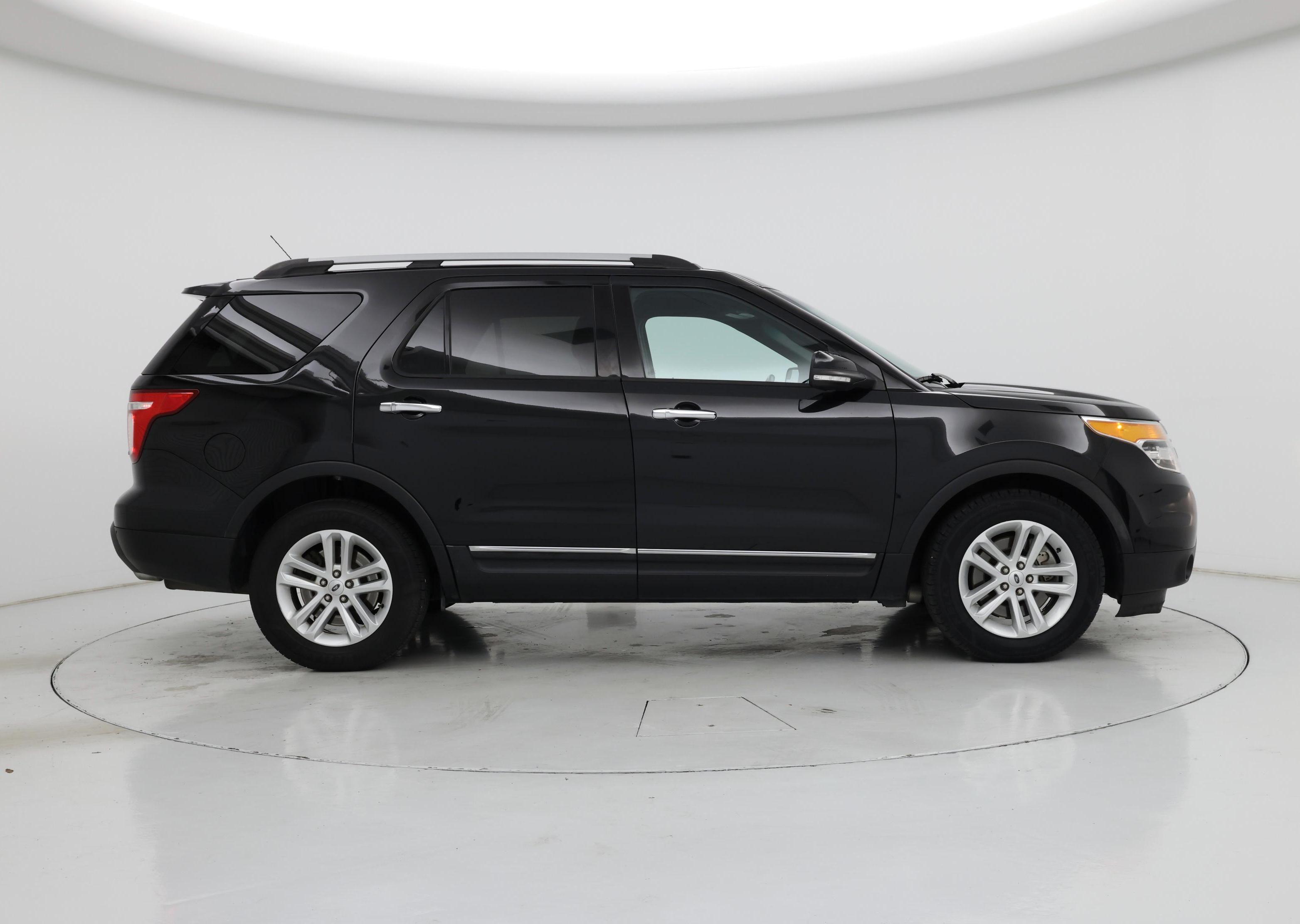 Thumbnail: 2014 Ford Explorer - 7