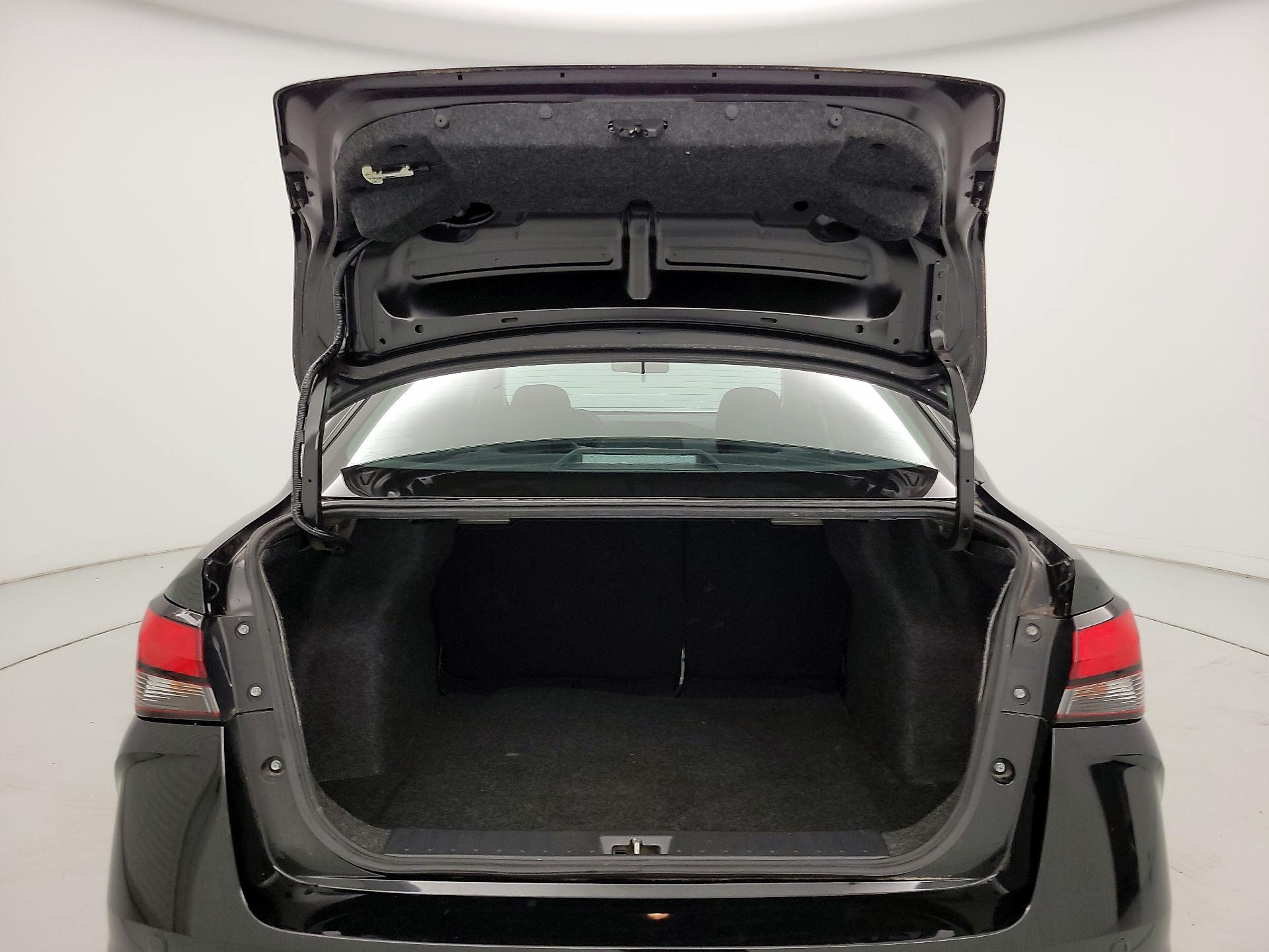 Thumbnail: 2020 Nissan Versa - 20