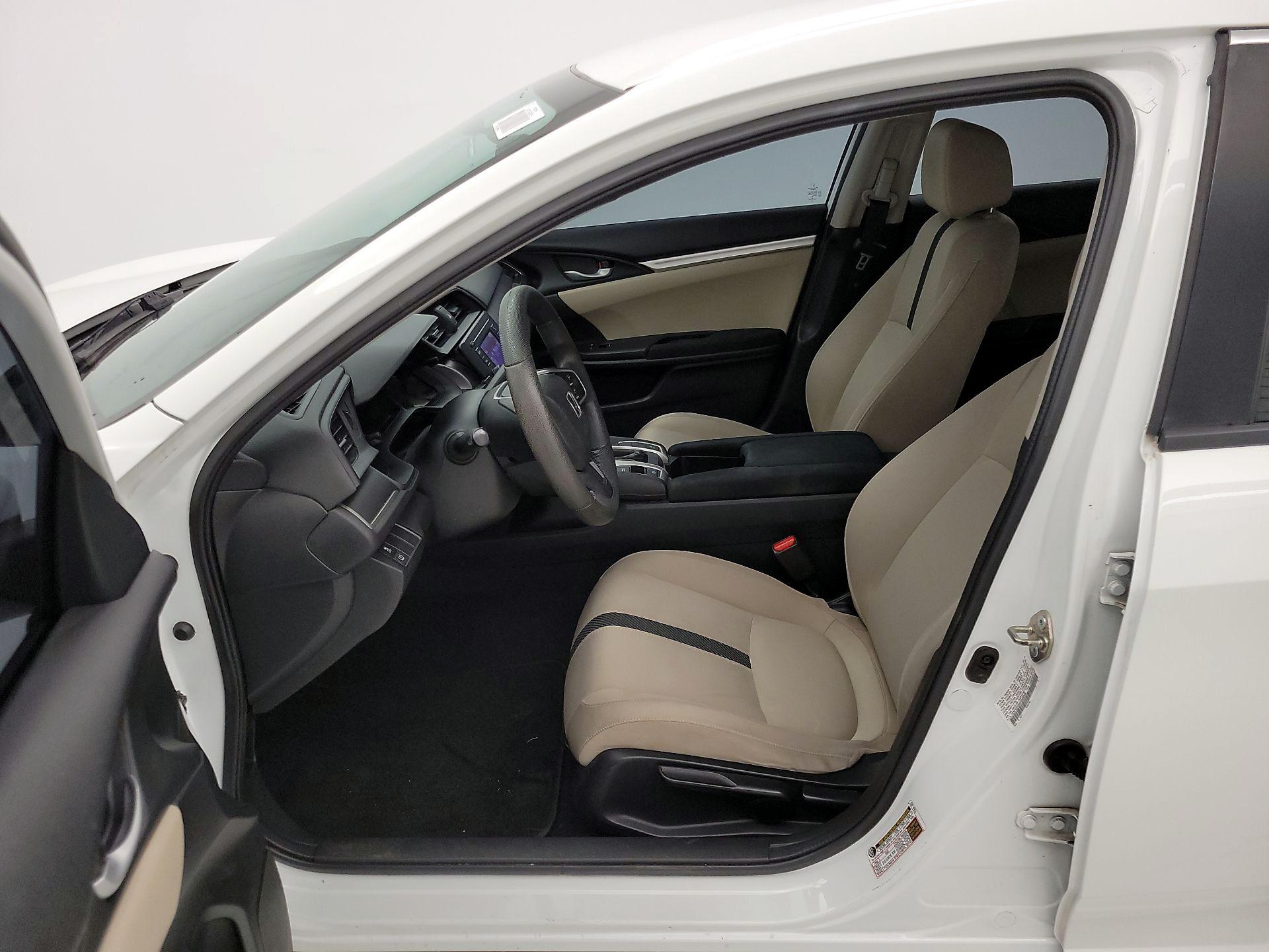 Thumbnail: 2016 Honda Civic - 11
