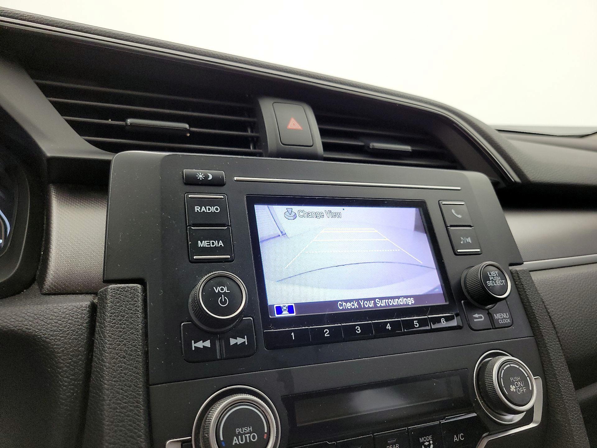 Thumbnail: 2016 Honda Civic - 14