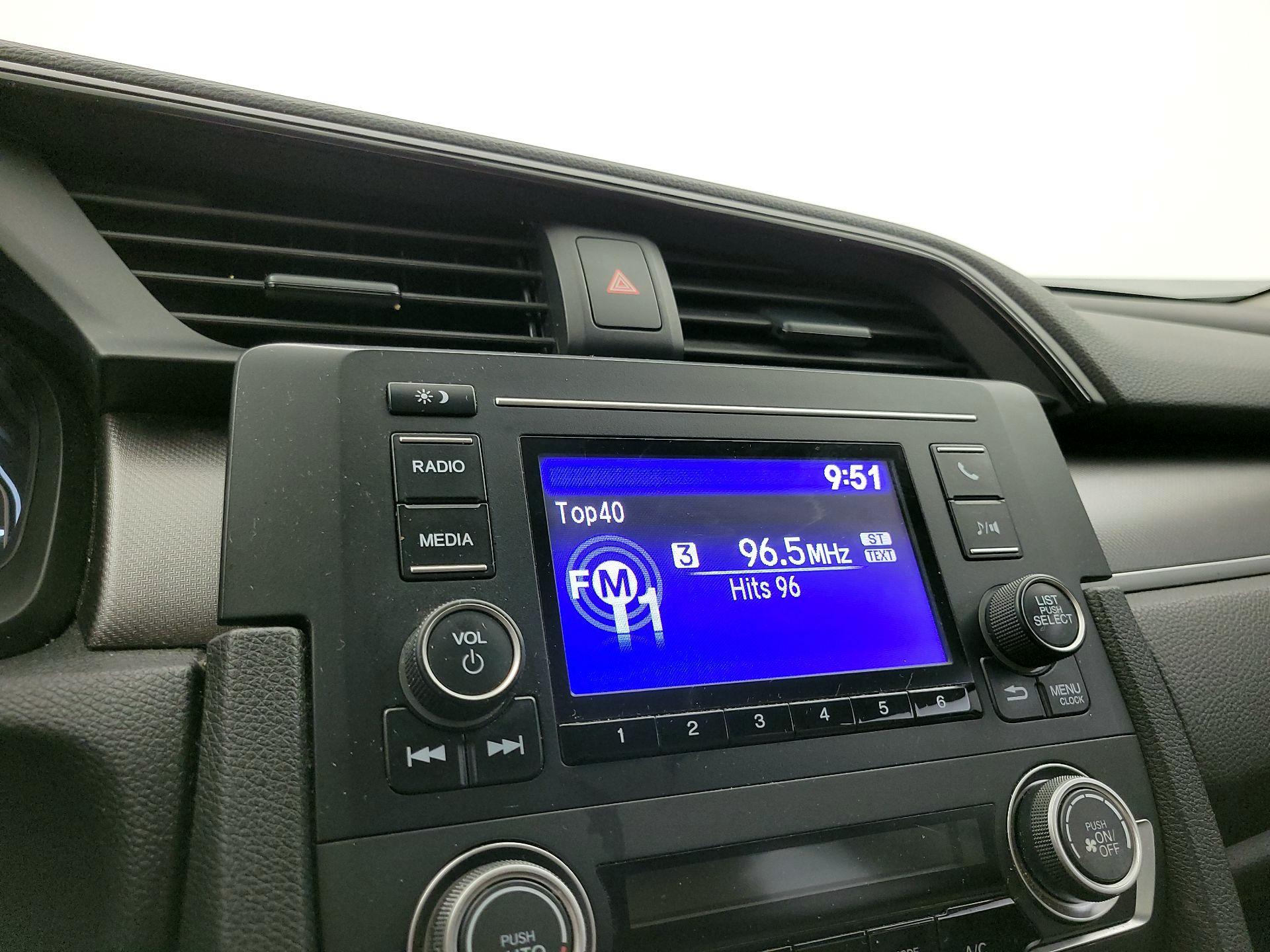 Thumbnail: 2016 Honda Civic - 15