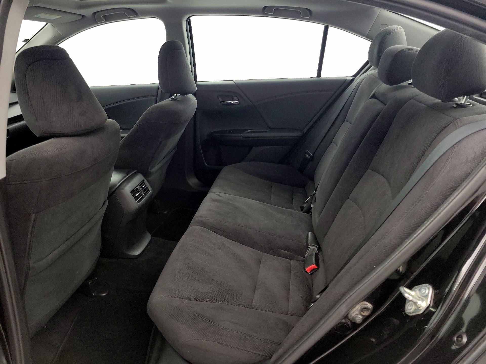 Thumbnail: 2015 Honda Accord - 20