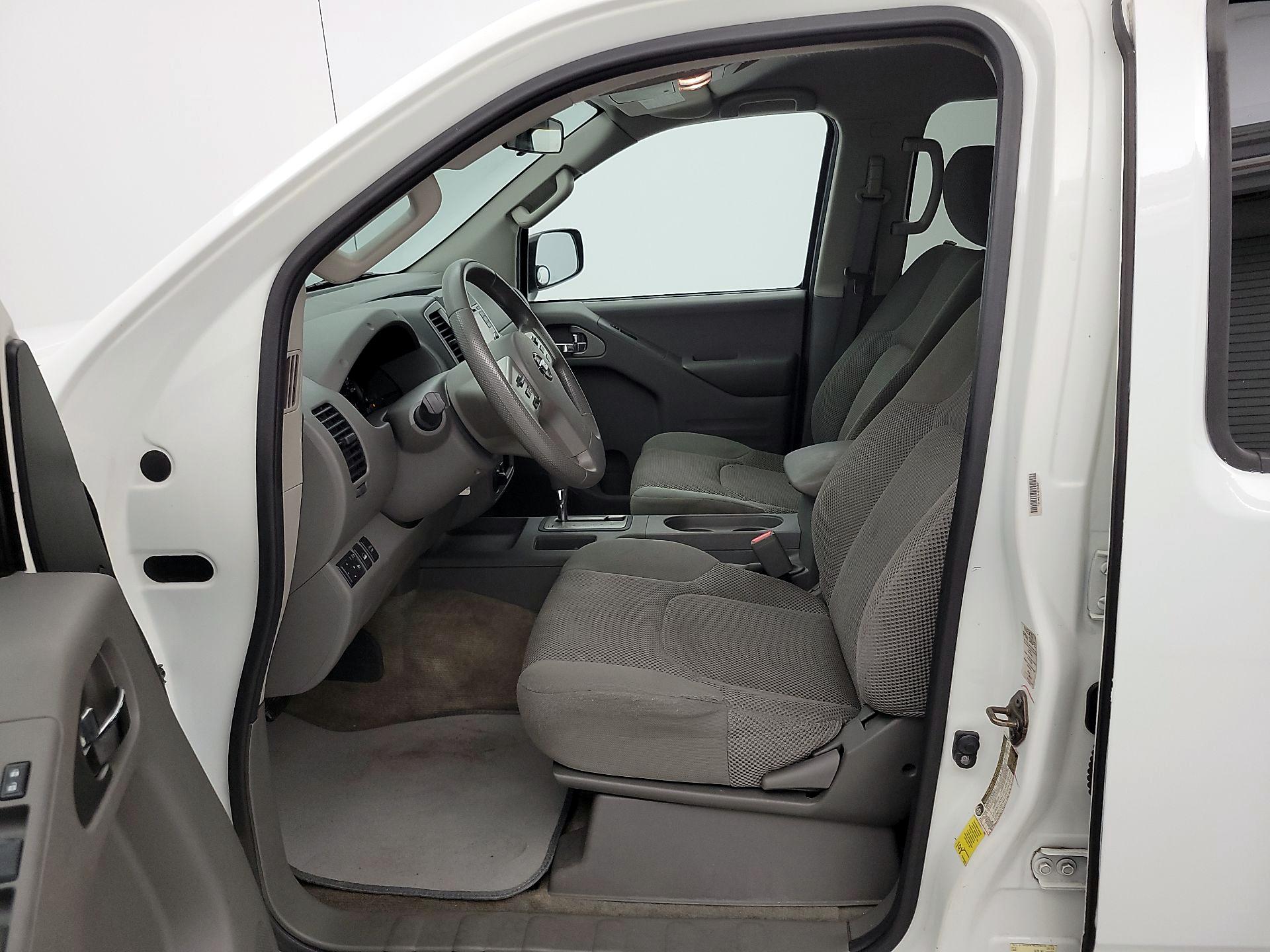 Thumbnail: 2015 Nissan Frontier - 11