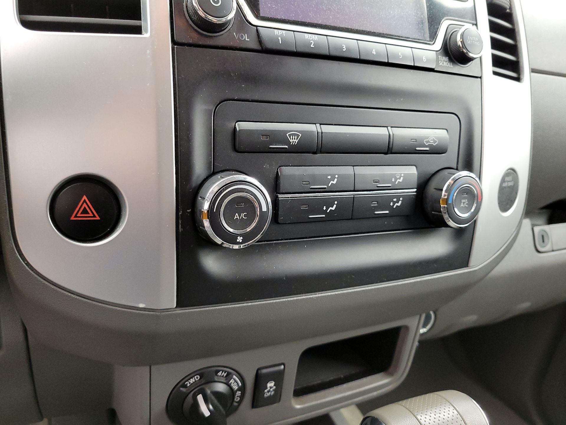 Thumbnail: 2015 Nissan Frontier - 15