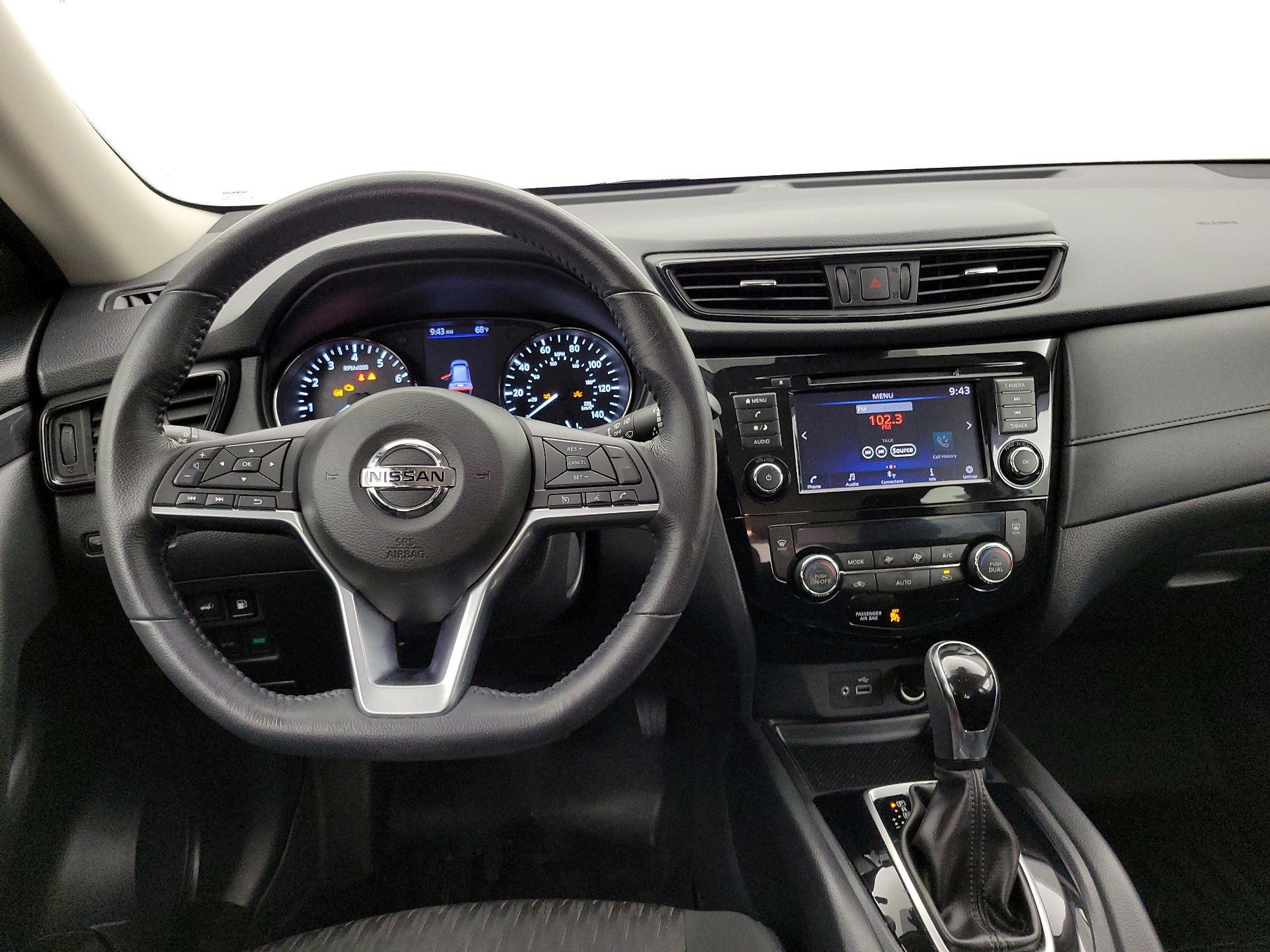 Thumbnail: 2019 Nissan Rogue - 10