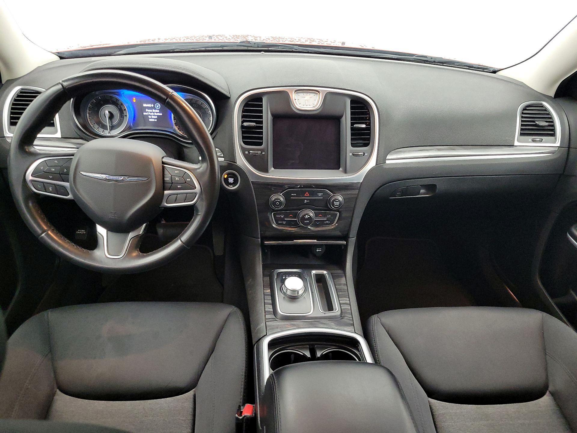 Thumbnail: 2021 Chrysler 300 - 9