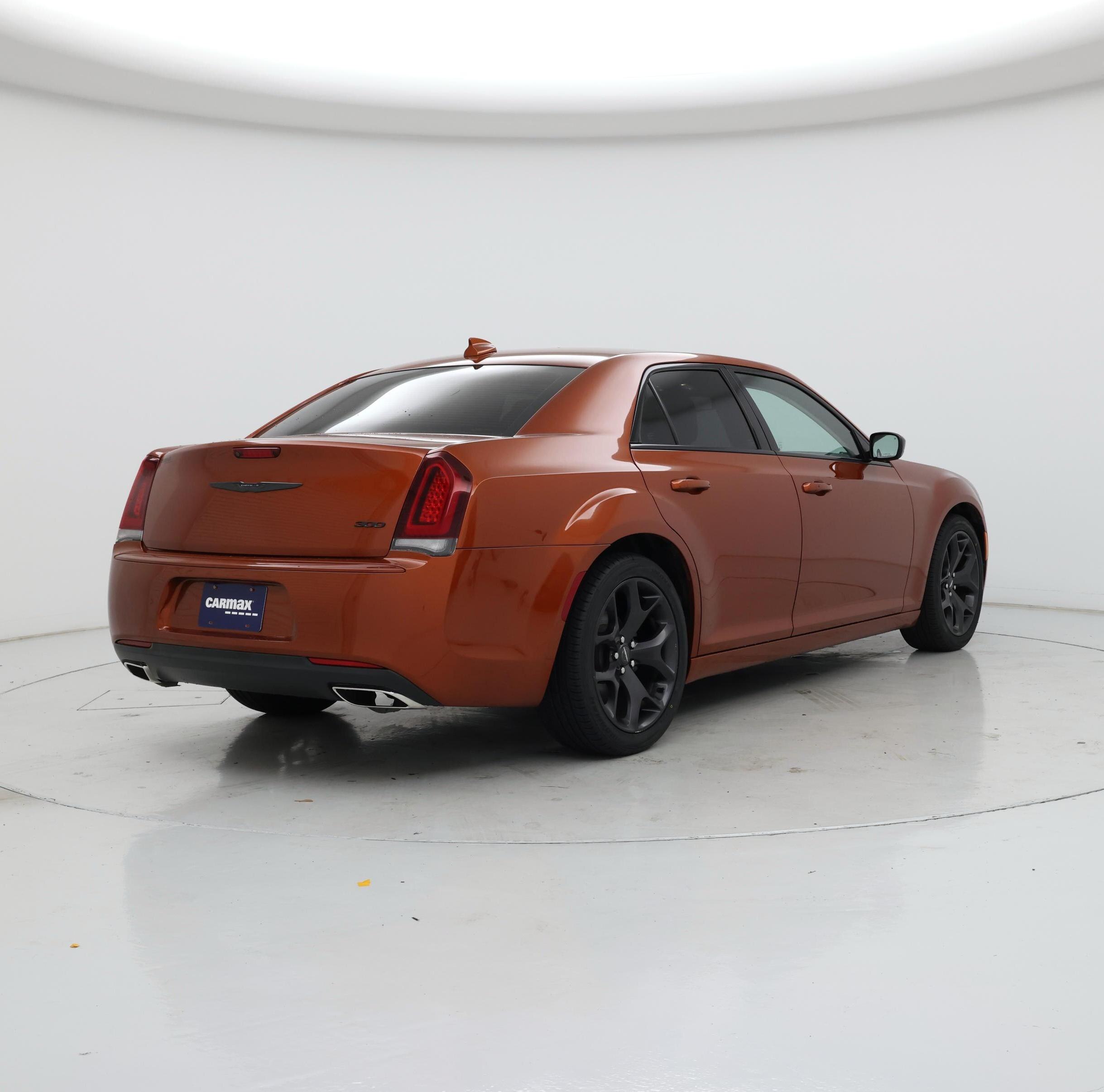 Thumbnail: 2021 Chrysler 300 - 8
