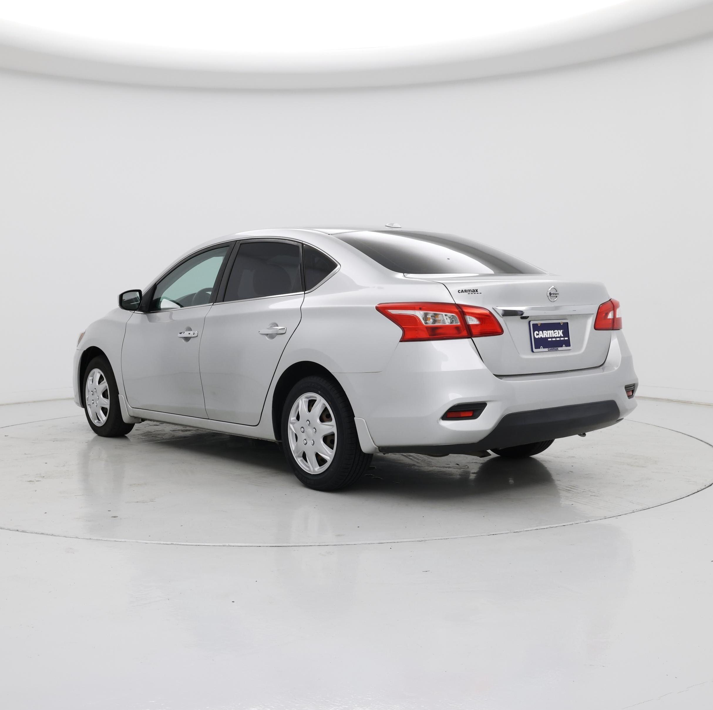 Thumbnail: 2017 Nissan Sentra - 2