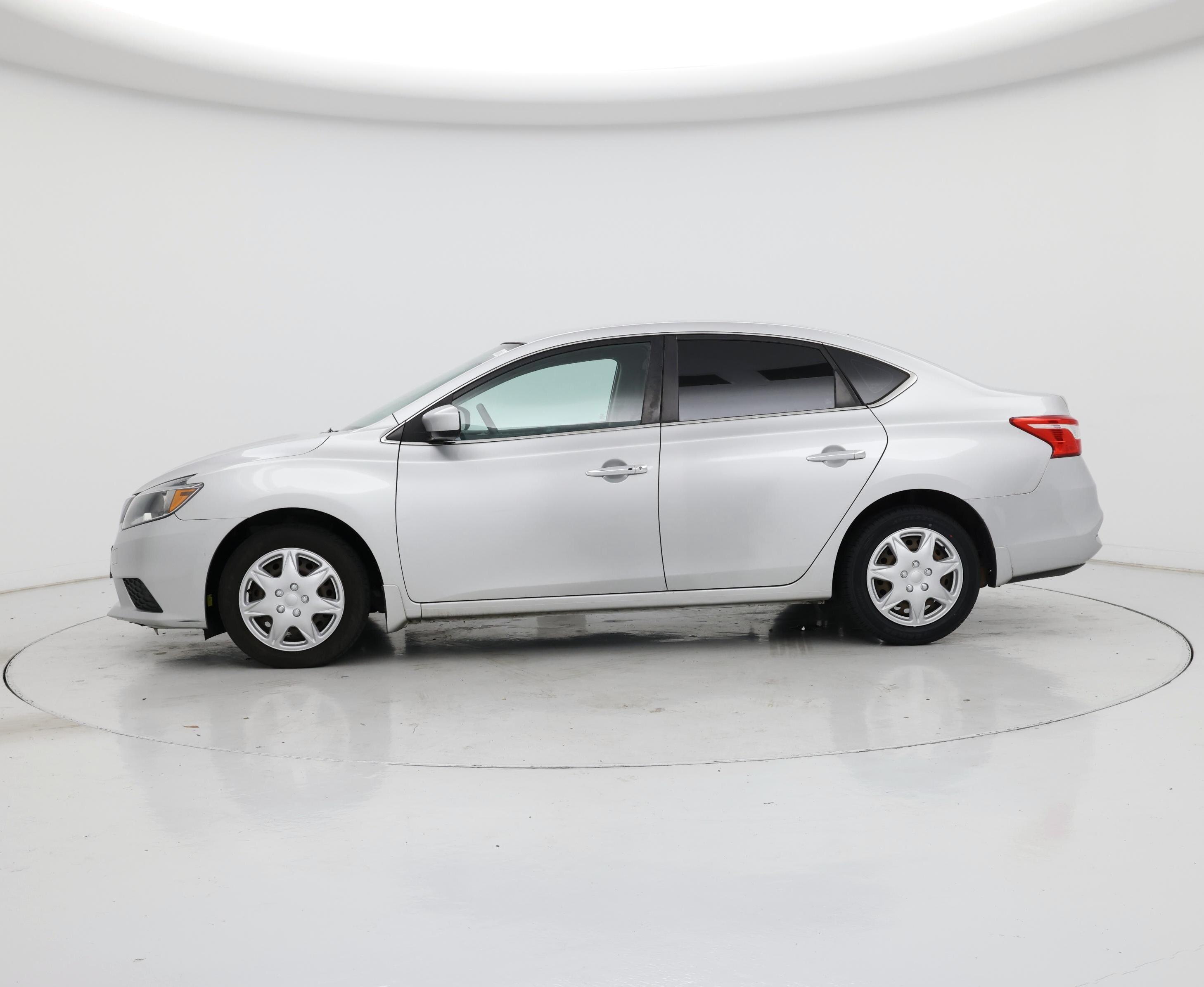 Thumbnail: 2017 Nissan Sentra - 3