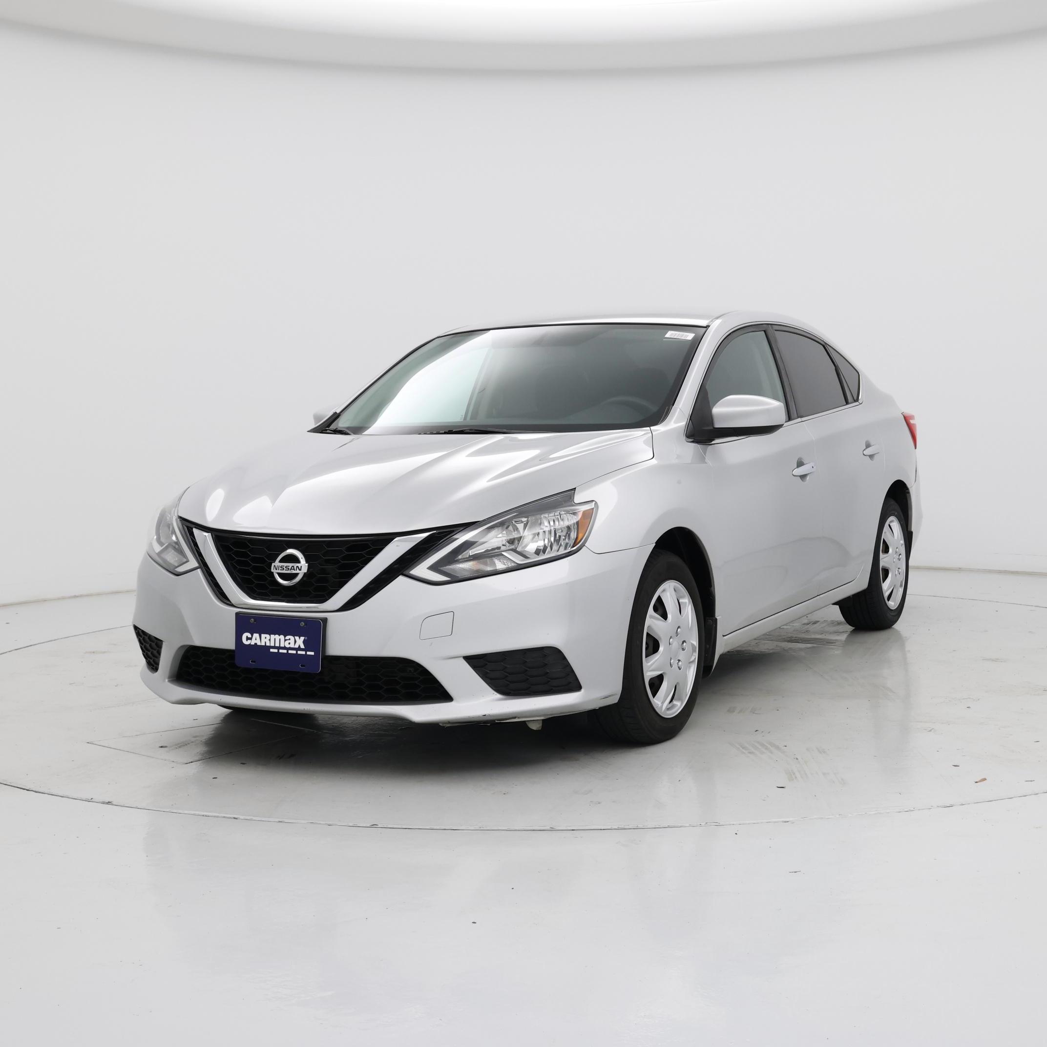Thumbnail: 2017 Nissan Sentra - 4