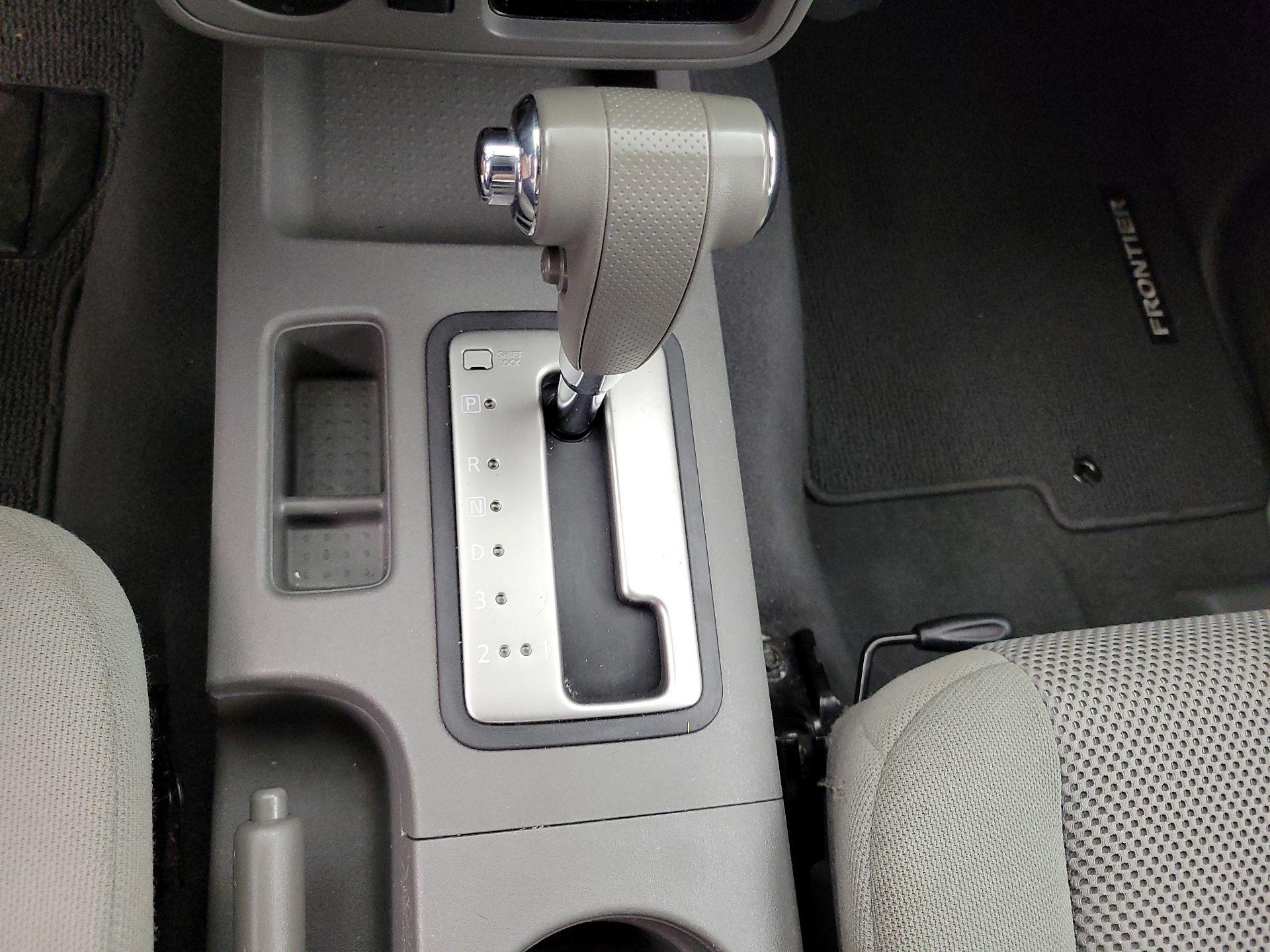 Thumbnail: 2019 Nissan Frontier - 17