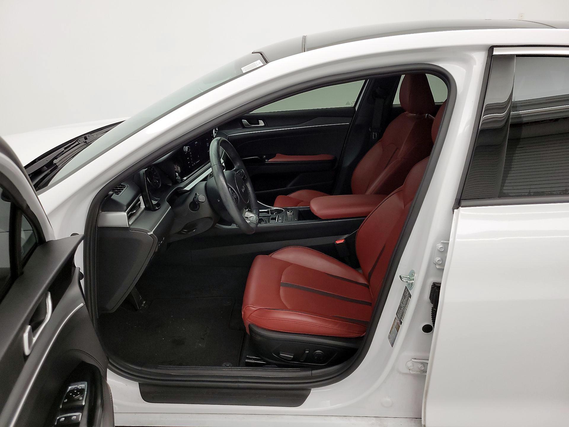 Thumbnail: 2023 Kia K5 - 11