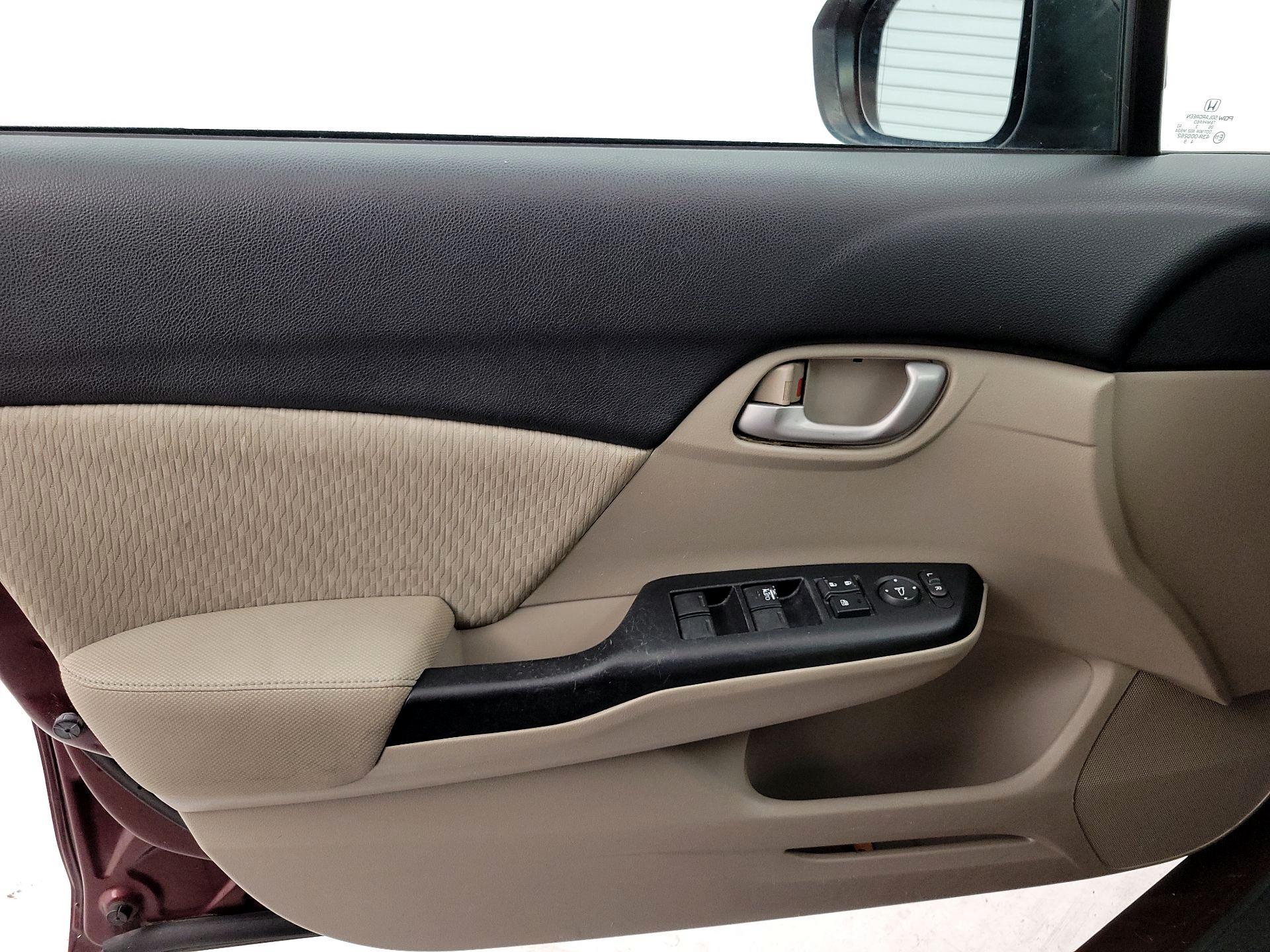 Thumbnail: 2014 Honda Civic - 12