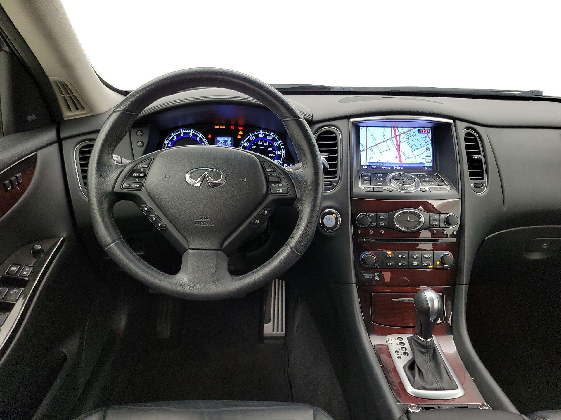 Thumbnail: 2017 INFINITI QX50 - 10