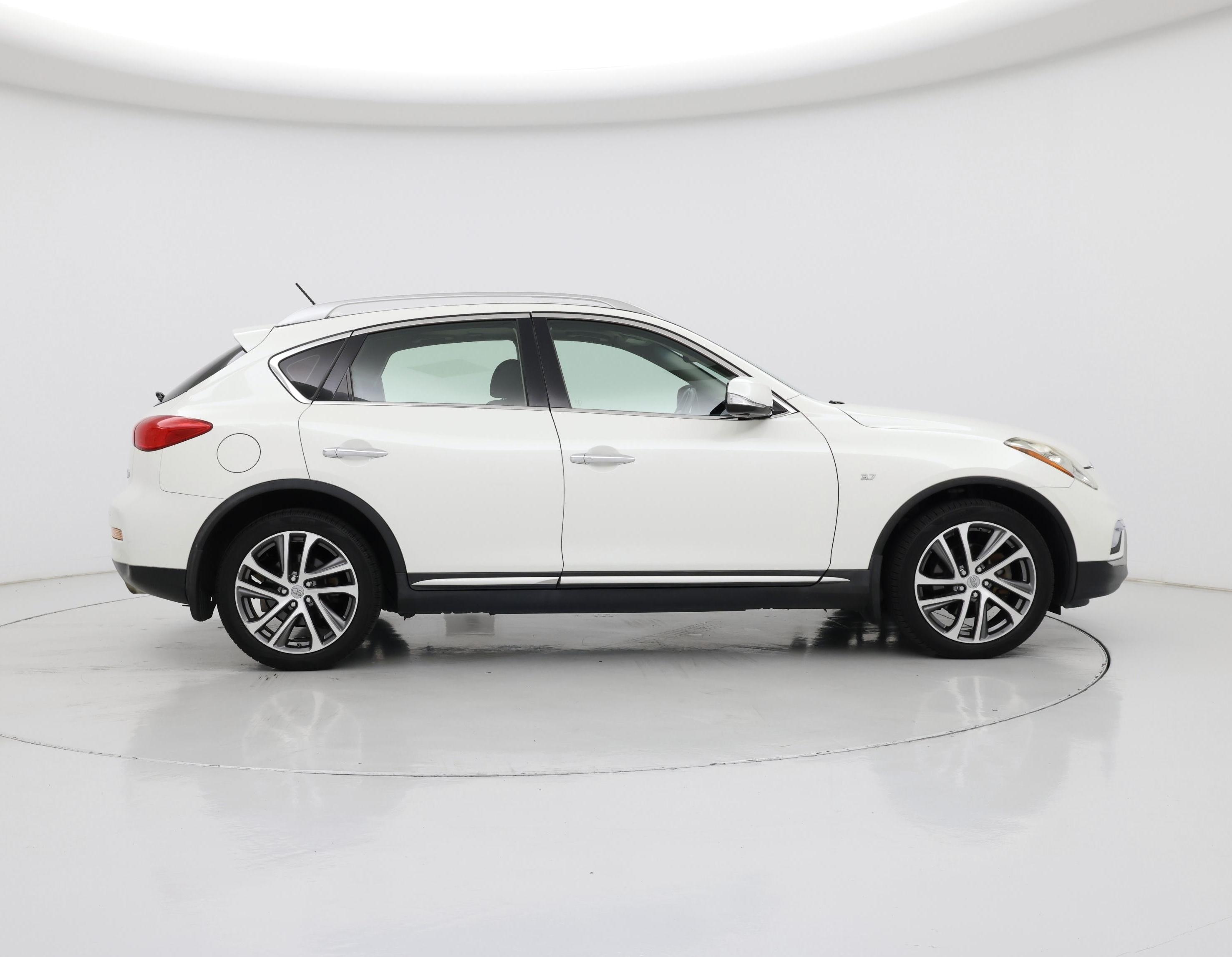 Thumbnail: 2017 INFINITI QX50 - 7
