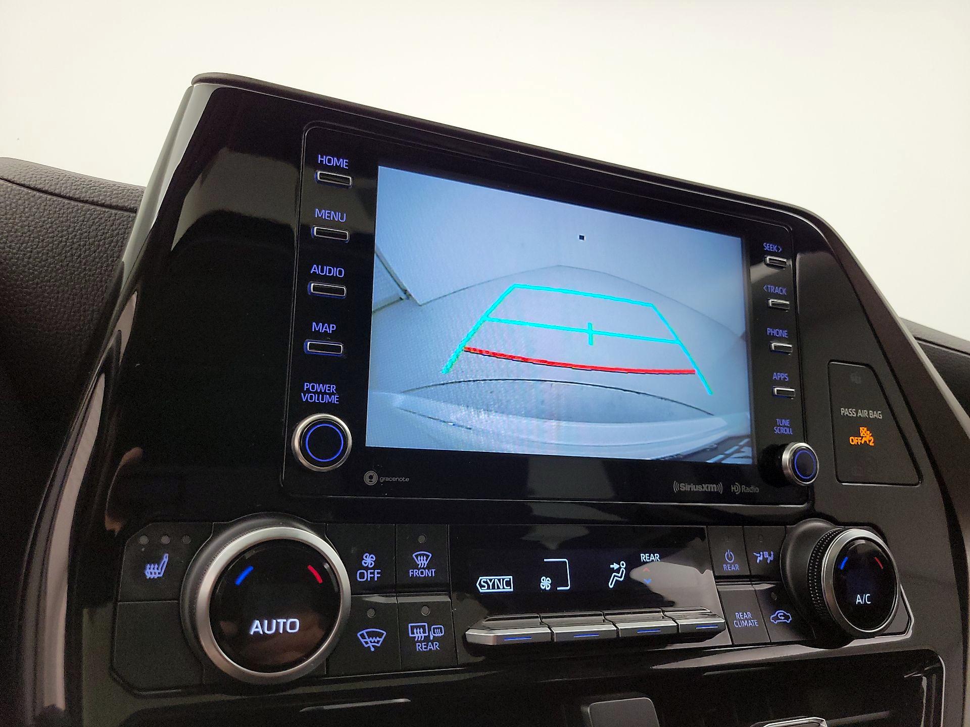 Thumbnail: 2021 Toyota Highlander - 14