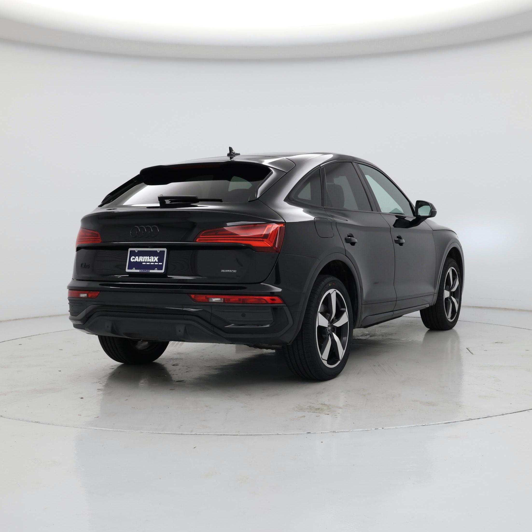 Thumbnail: 2022 Audi Q5 - 8