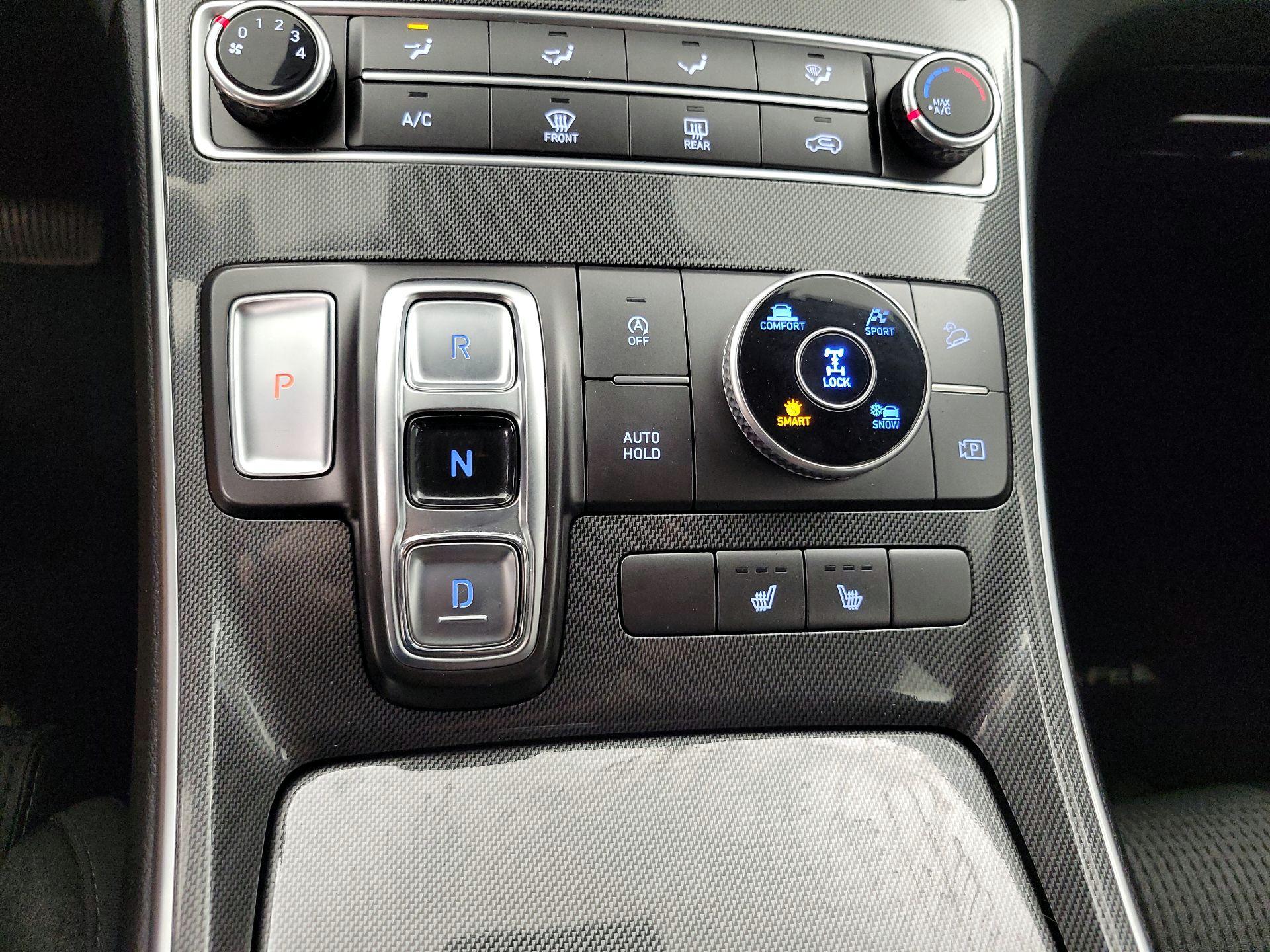 Thumbnail: 2021 Hyundai Santa Fe - 17