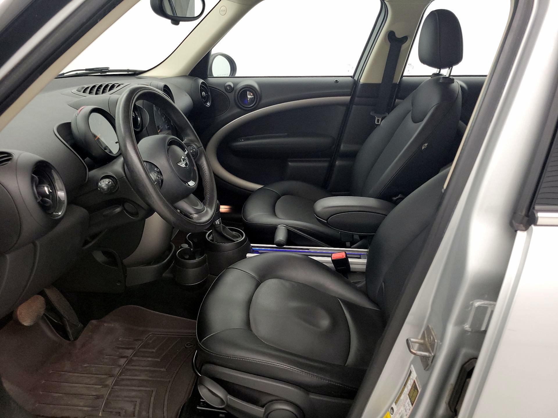 Thumbnail: 2015 MINI Cooper Countryman - 11
