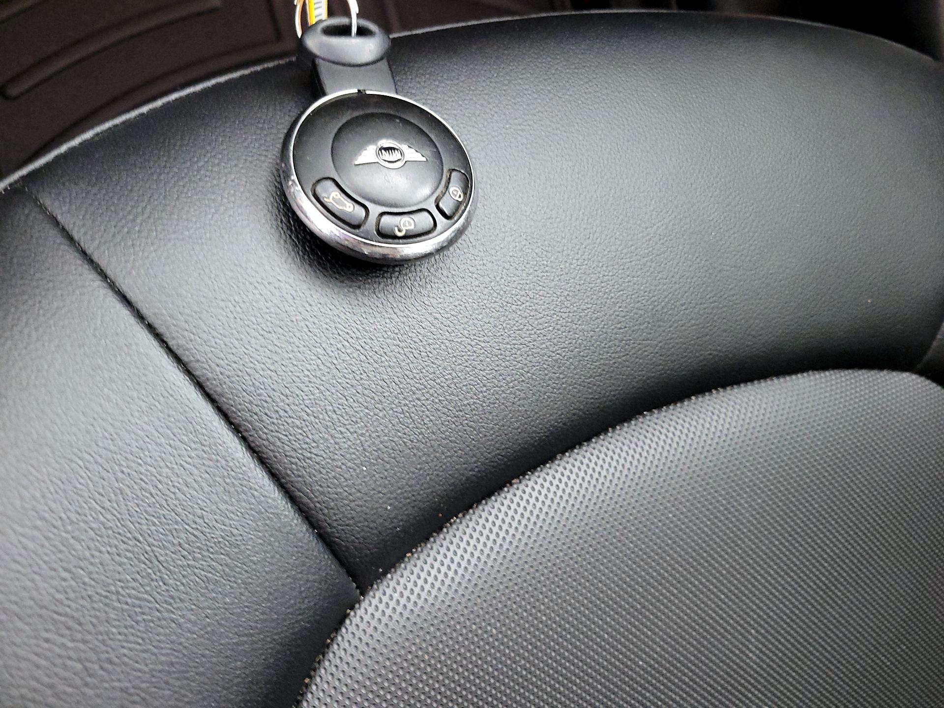 Thumbnail: 2015 MINI Cooper Countryman - 20