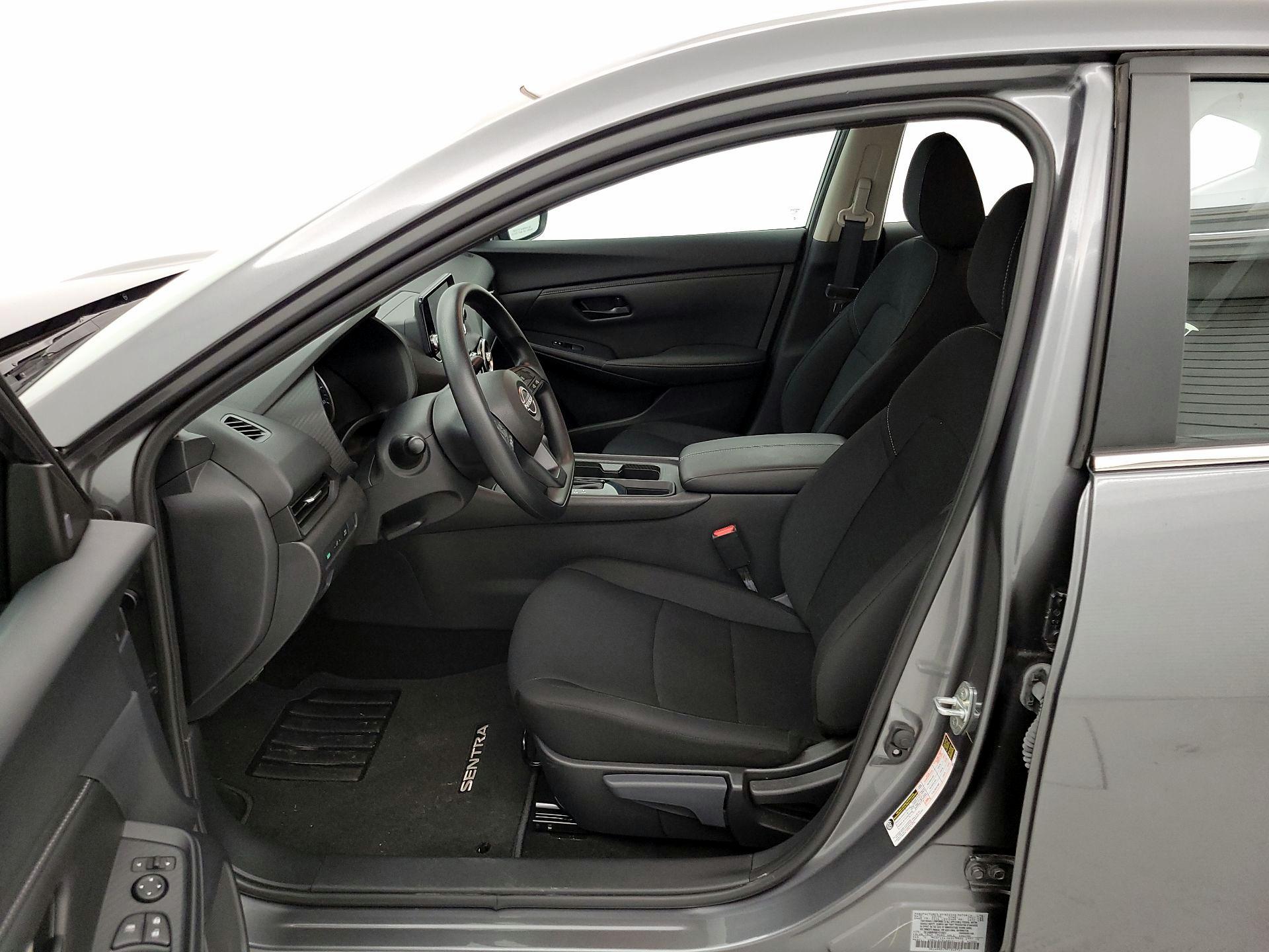 Thumbnail: 2024 Nissan Sentra - 11