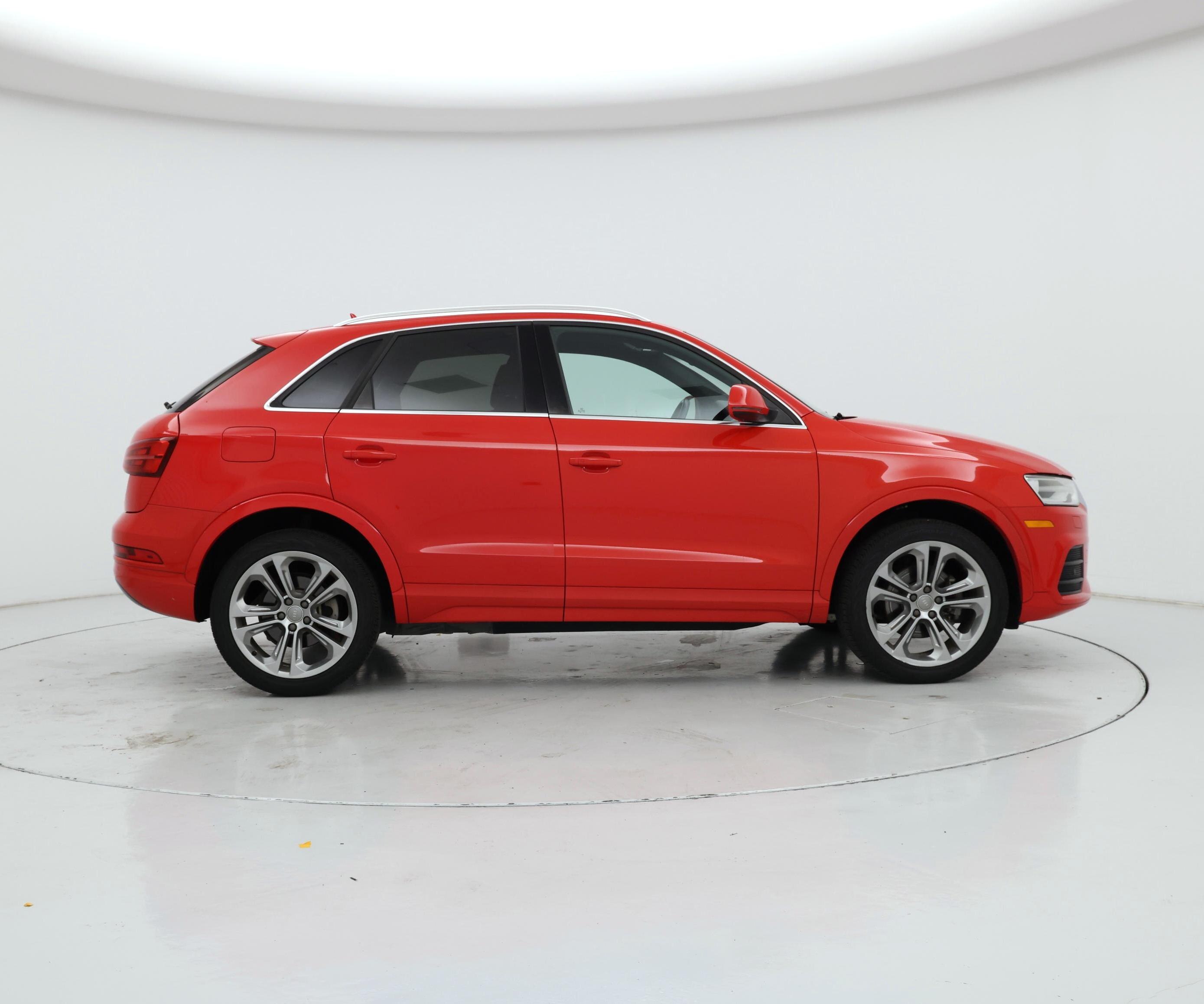 Thumbnail: 2017 Audi Q3 - 7