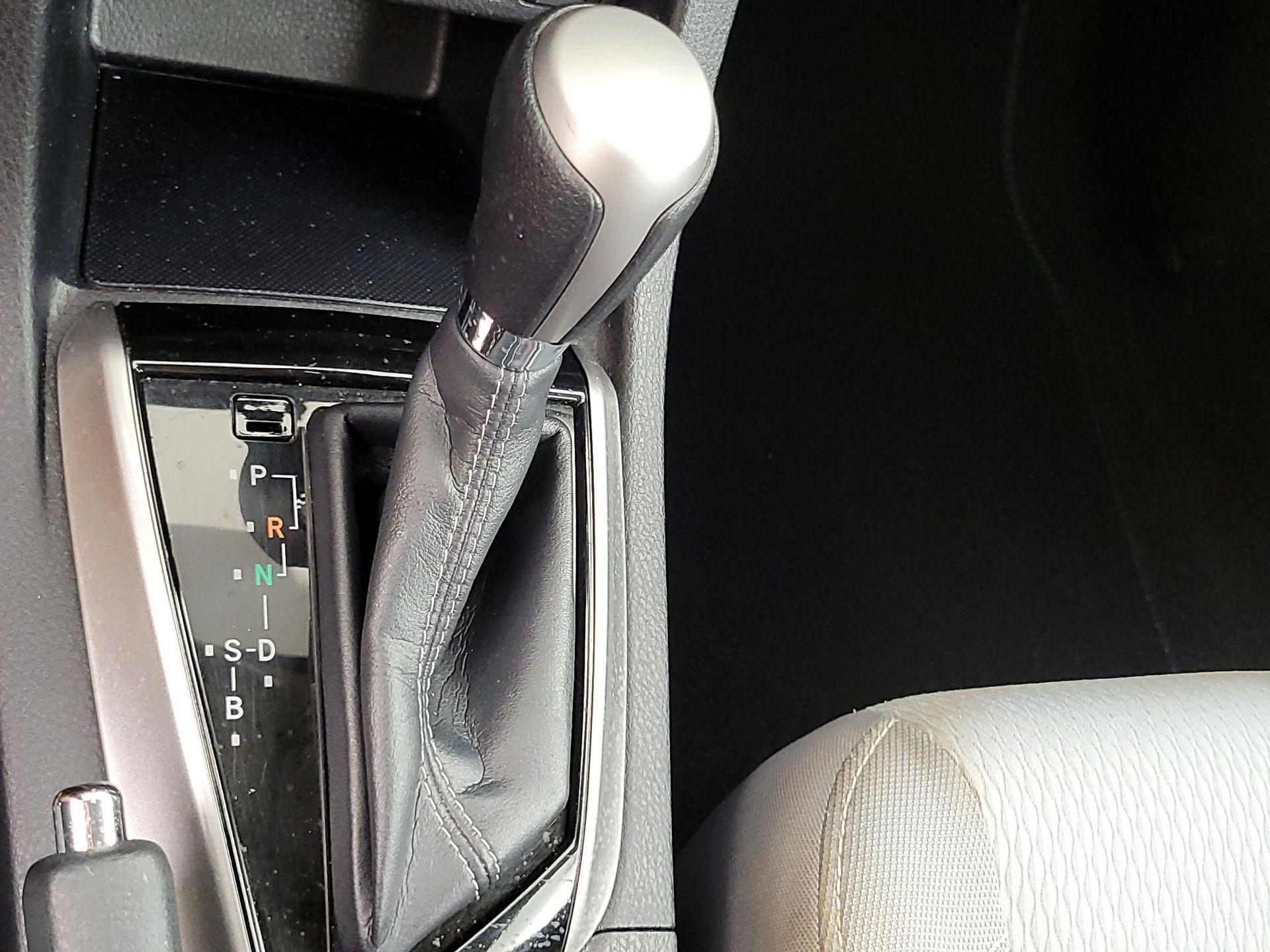 Thumbnail: 2016 Toyota Corolla - 17
