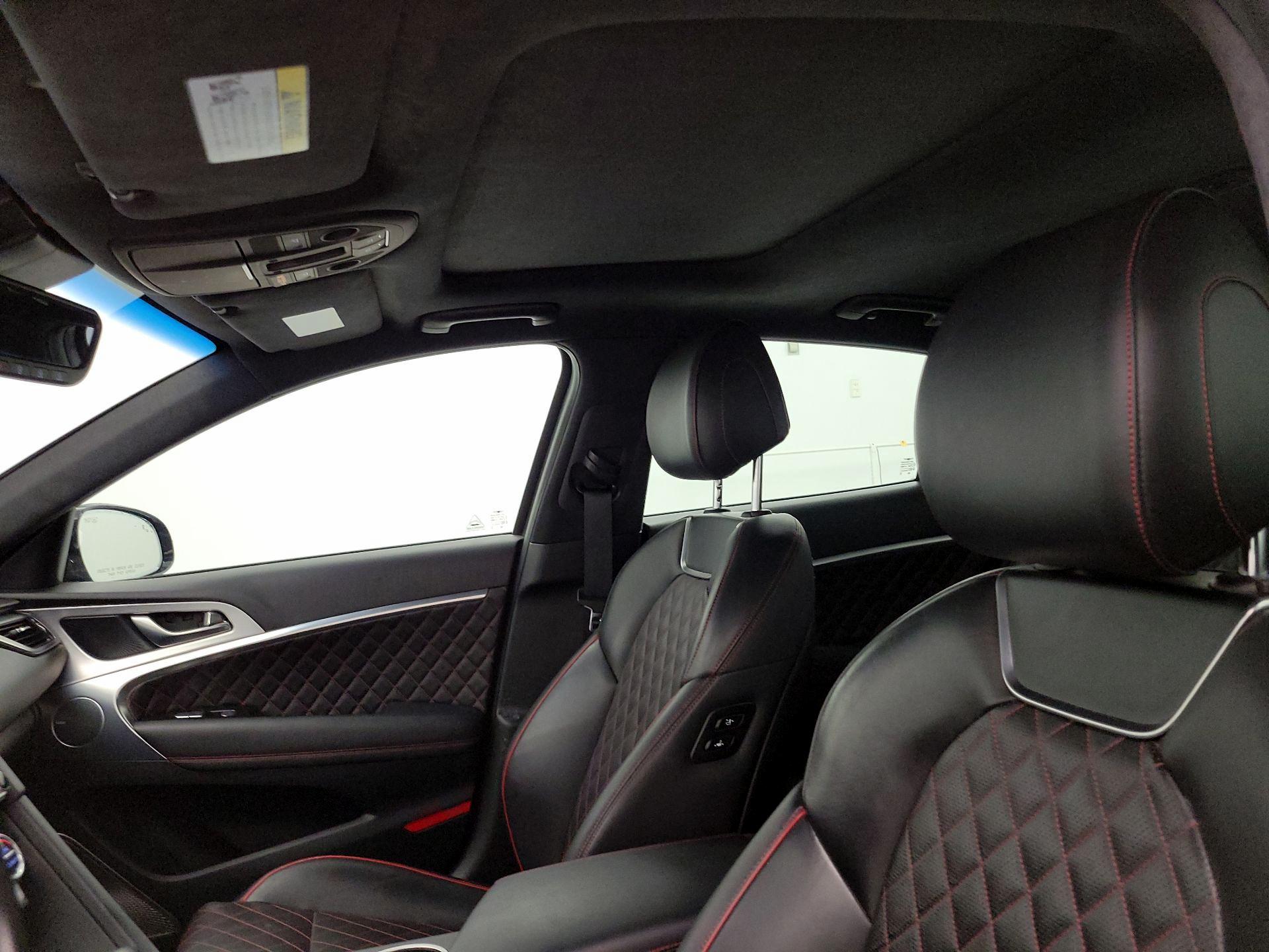 Thumbnail: 2019 Genesis G70 - 20