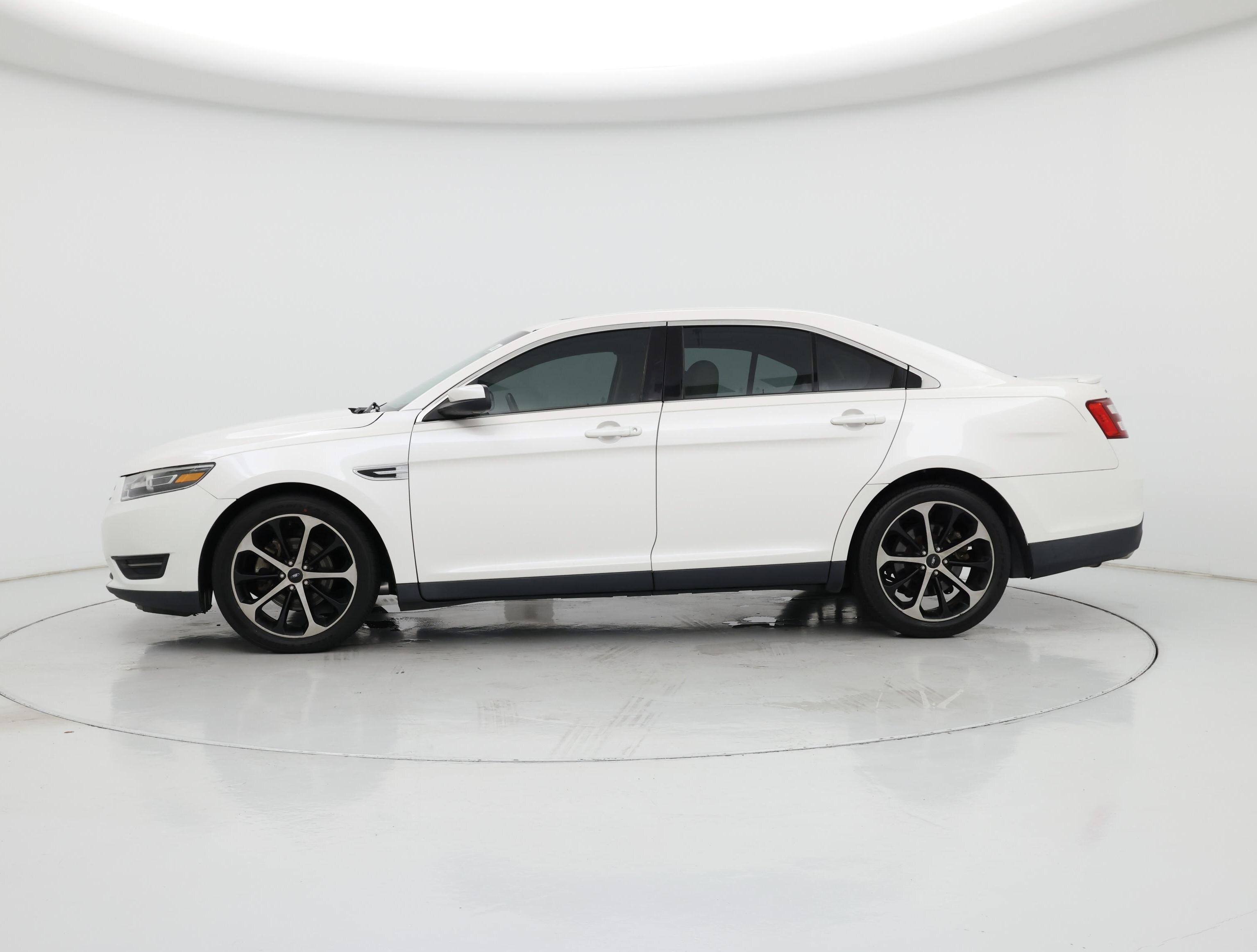 Thumbnail: 2015 Ford Taurus - 3