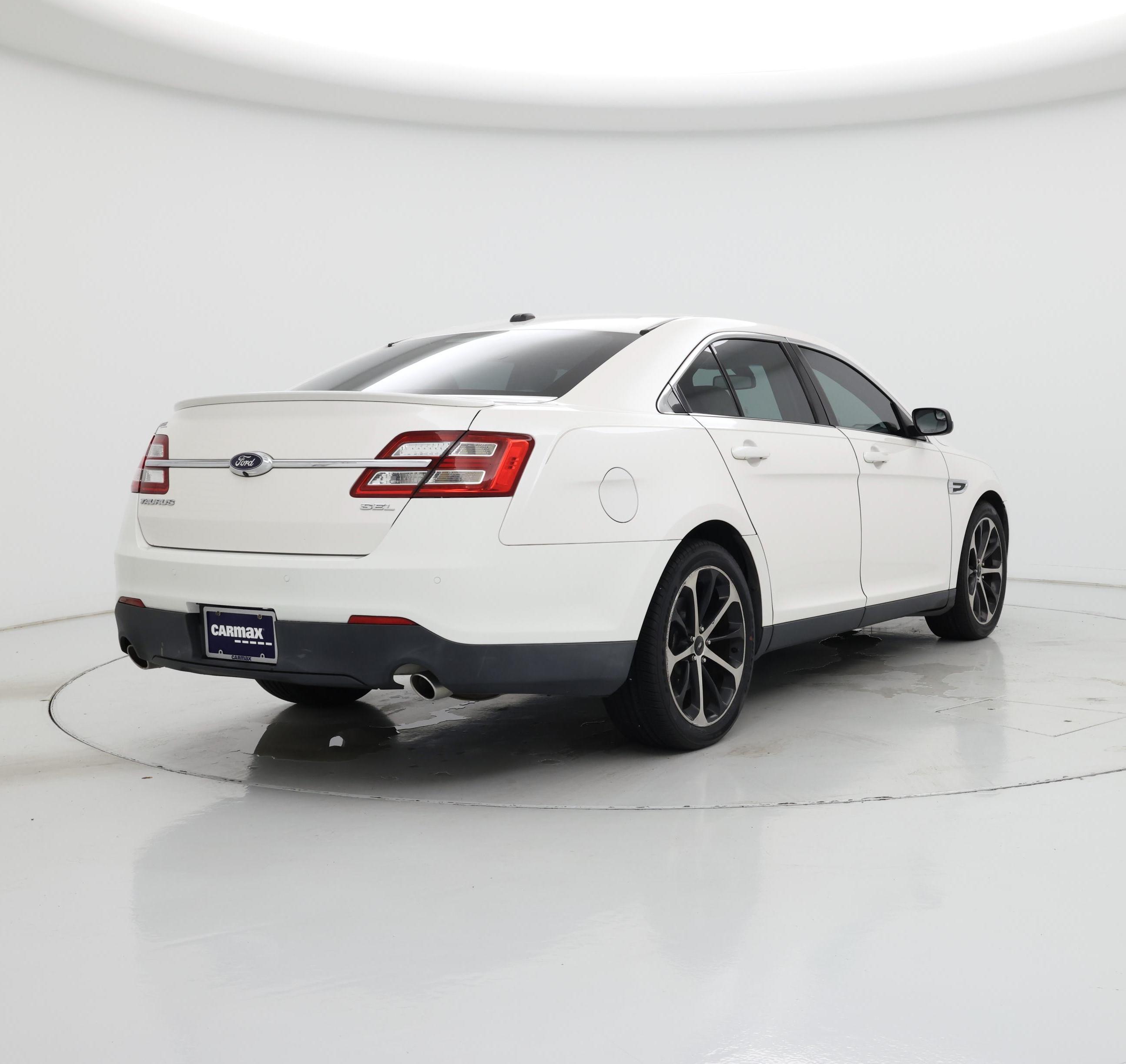 Thumbnail: 2015 Ford Taurus - 8