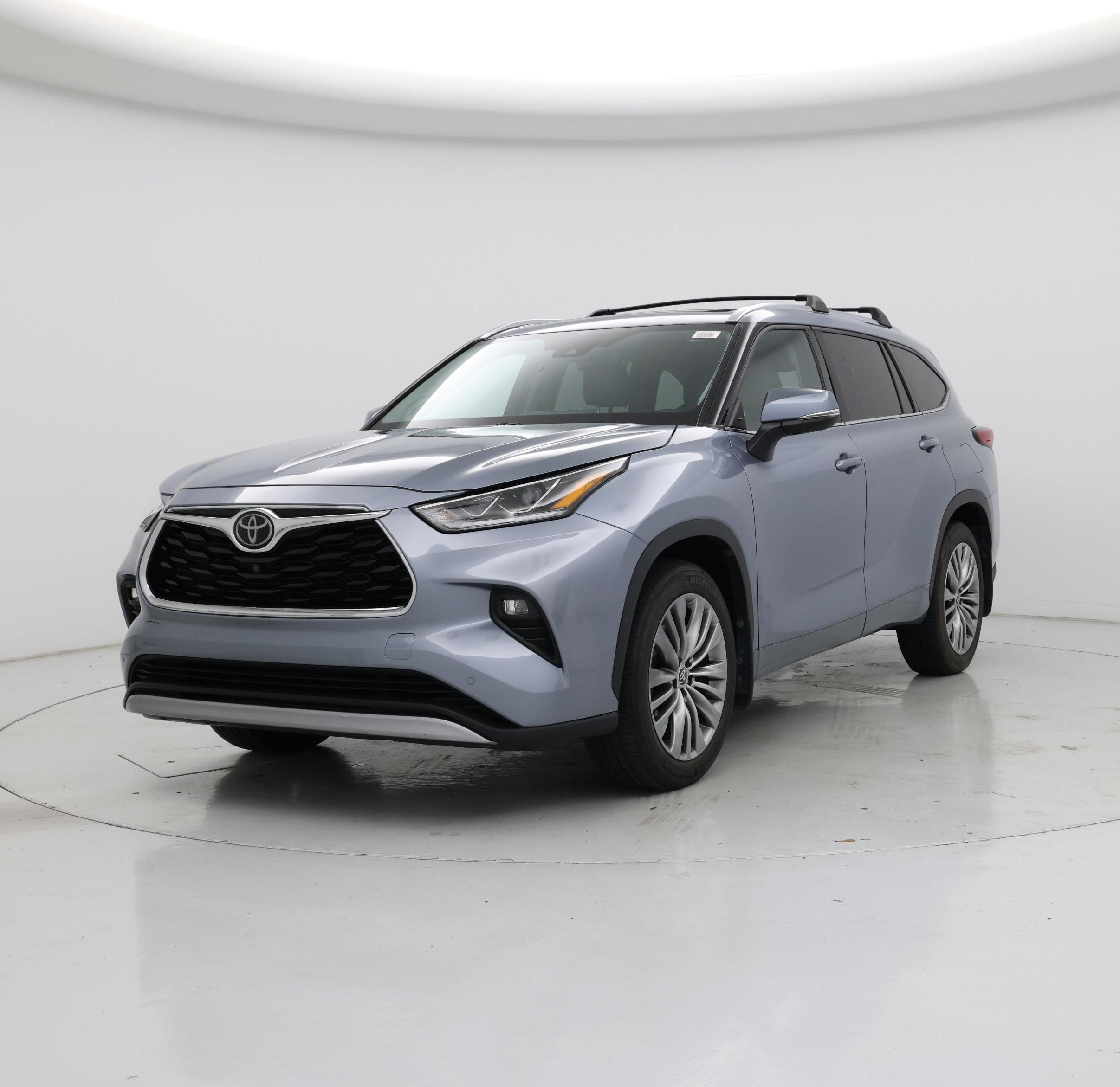 Thumbnail: 2021 Toyota Highlander - 4