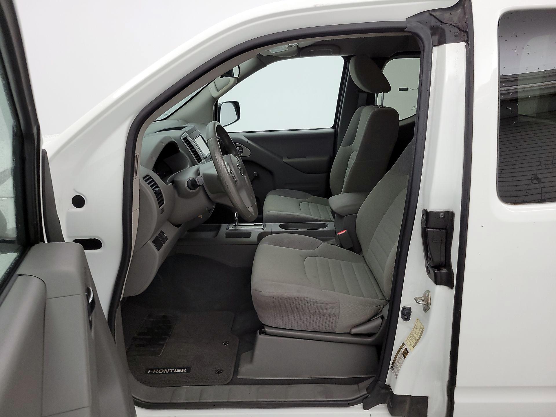 Thumbnail: 2019 Nissan Frontier - 11