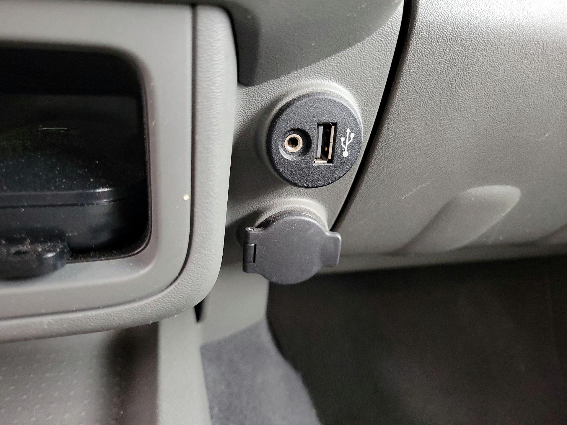 Thumbnail: 2019 Nissan Frontier - 18