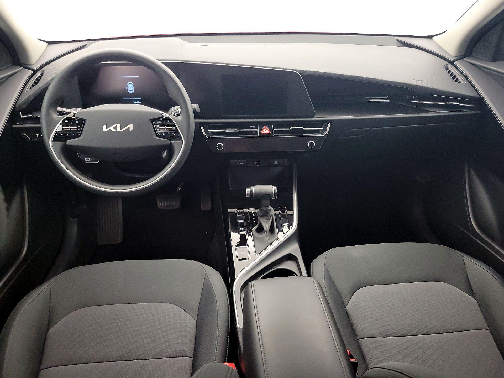 Thumbnail: 2023 Kia Niro - 9