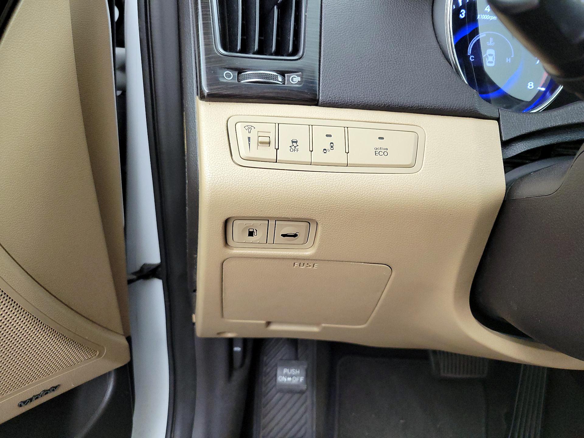 Thumbnail: 2014 Hyundai Sonata - 13