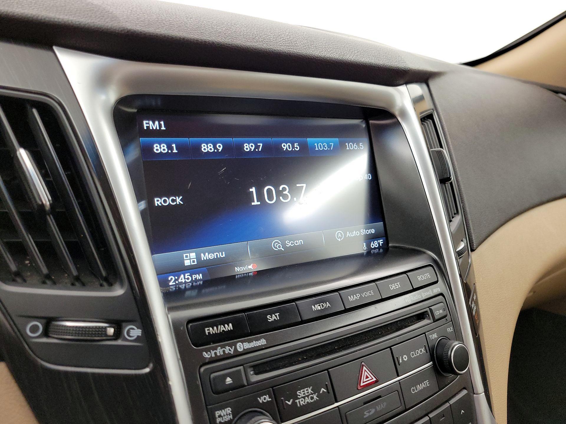 Thumbnail: 2014 Hyundai Sonata - 16