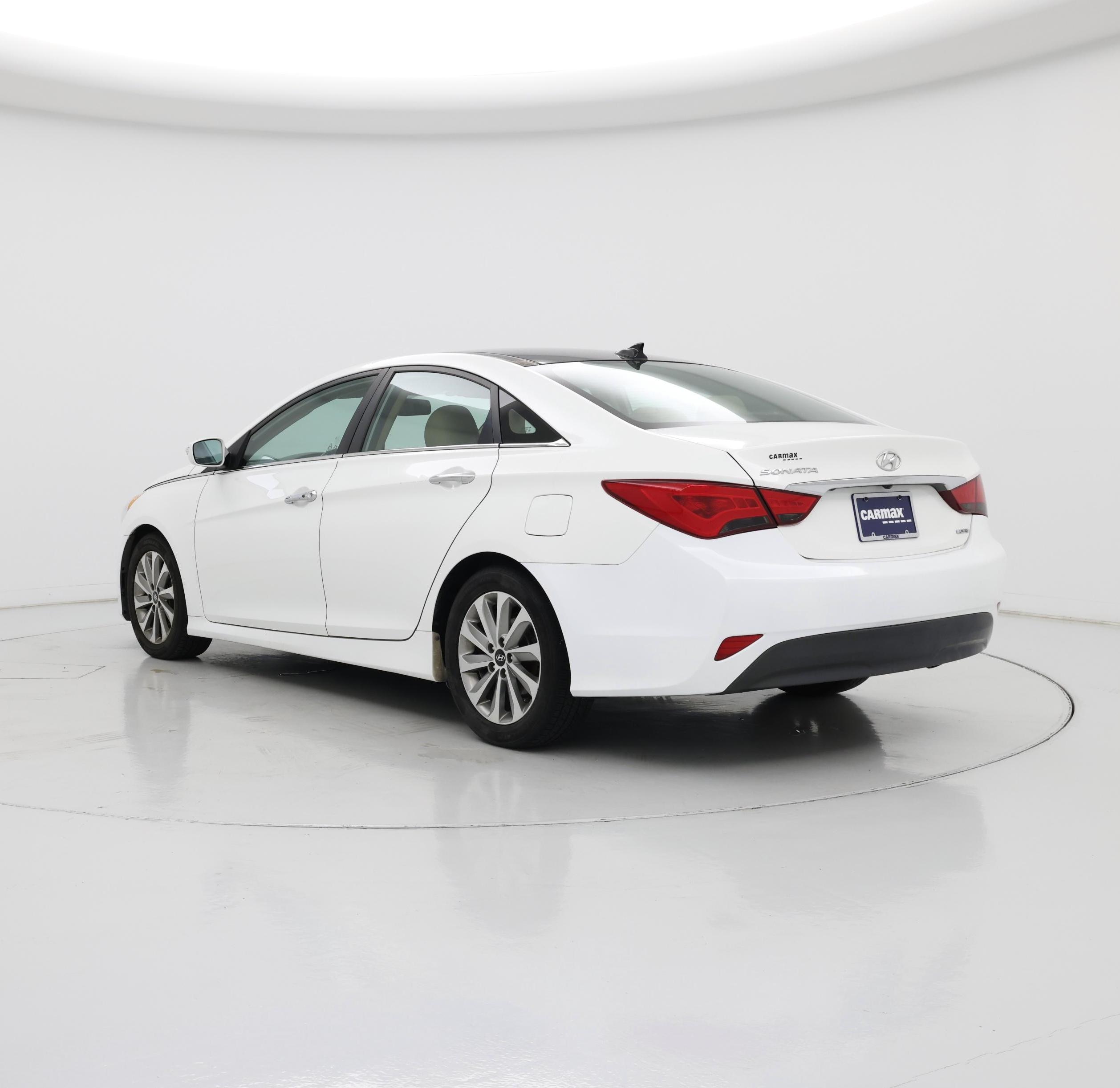 Thumbnail: 2014 Hyundai Sonata - 2