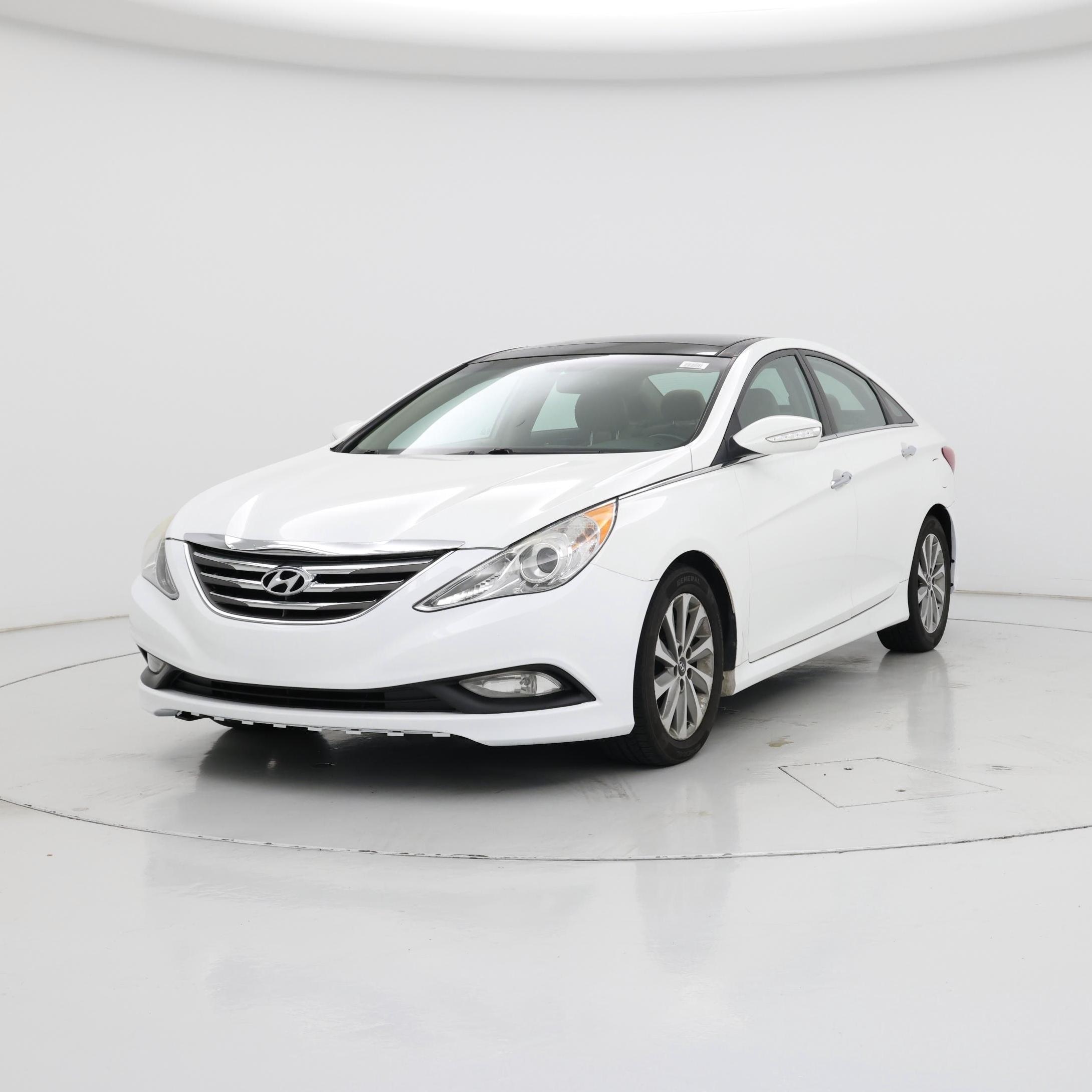 Thumbnail: 2014 Hyundai Sonata - 4
