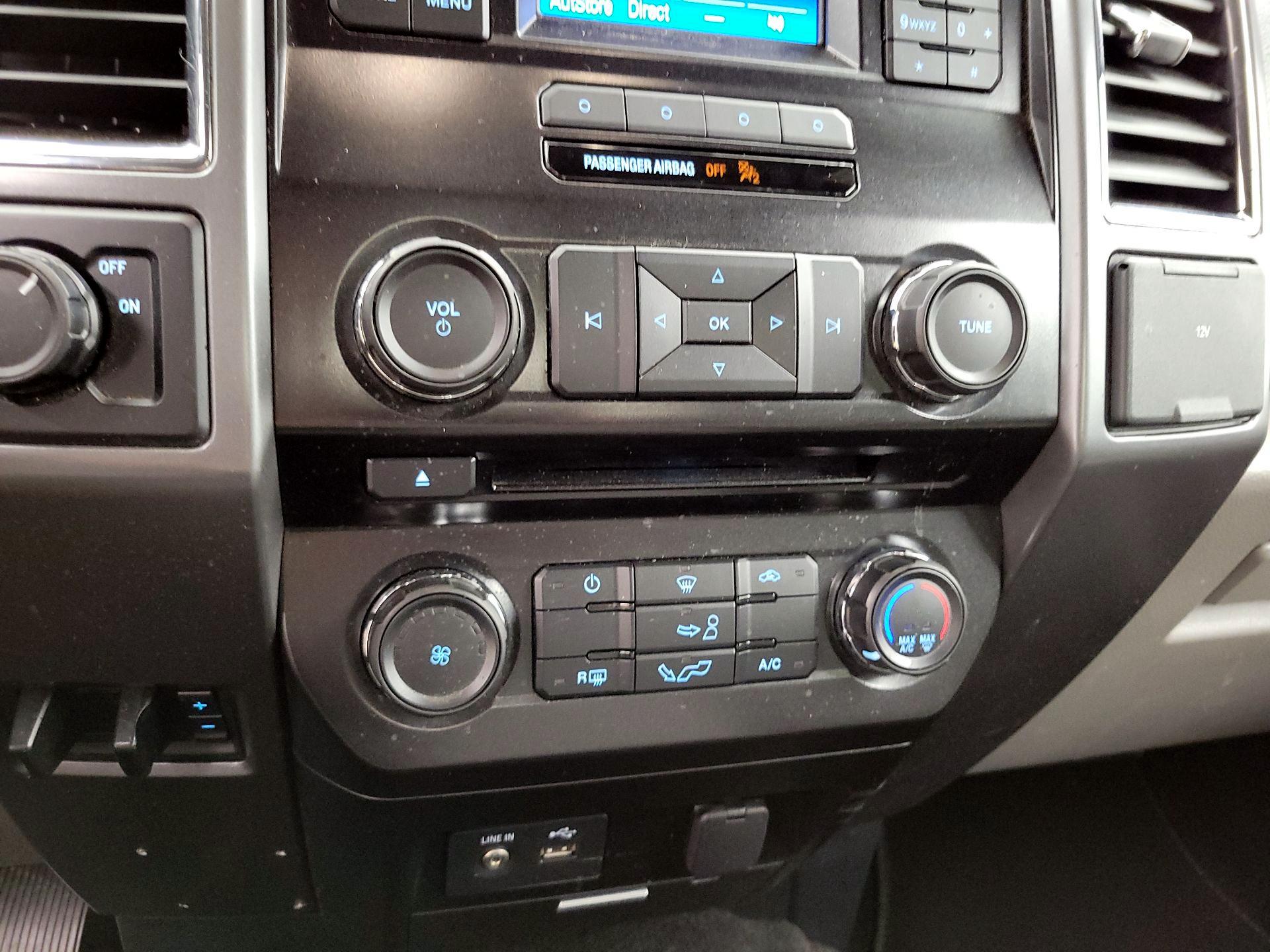 Thumbnail: 2015 Ford F-150 - 16