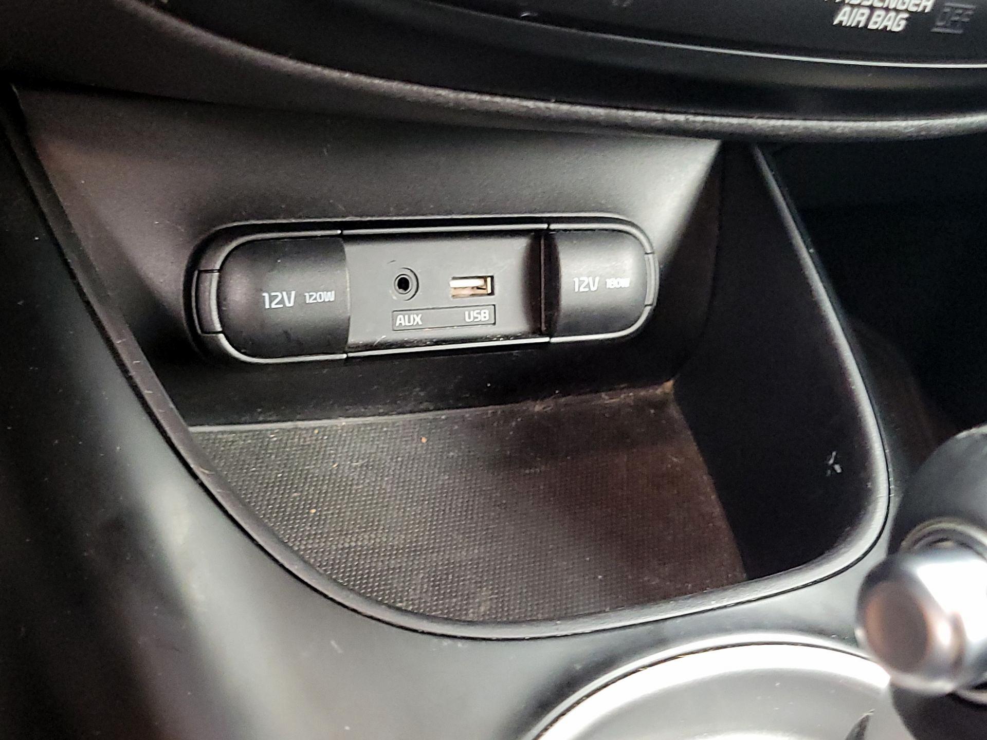 Thumbnail: 2018 Kia Soul - 18