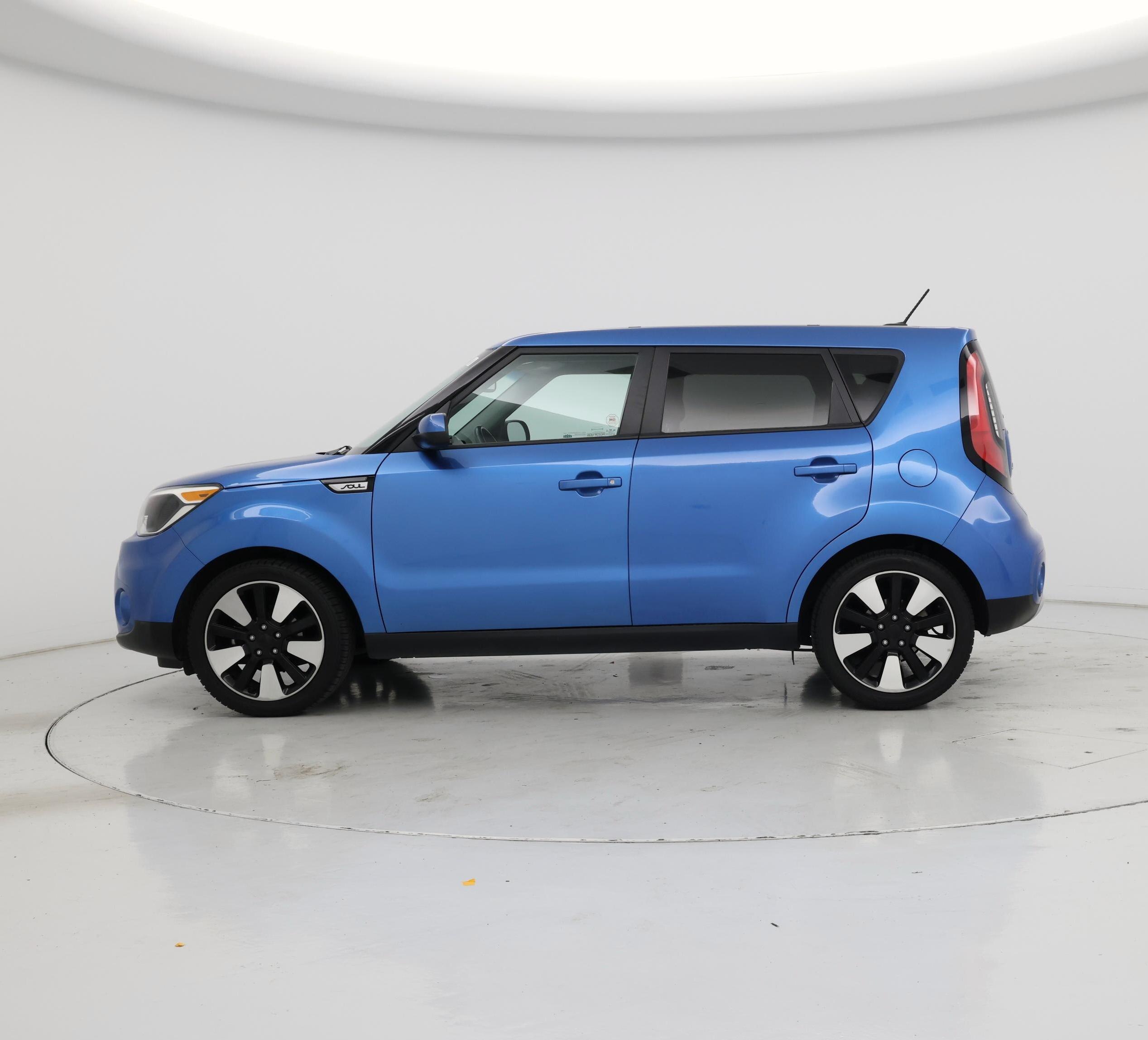 Thumbnail: 2018 Kia Soul - 3