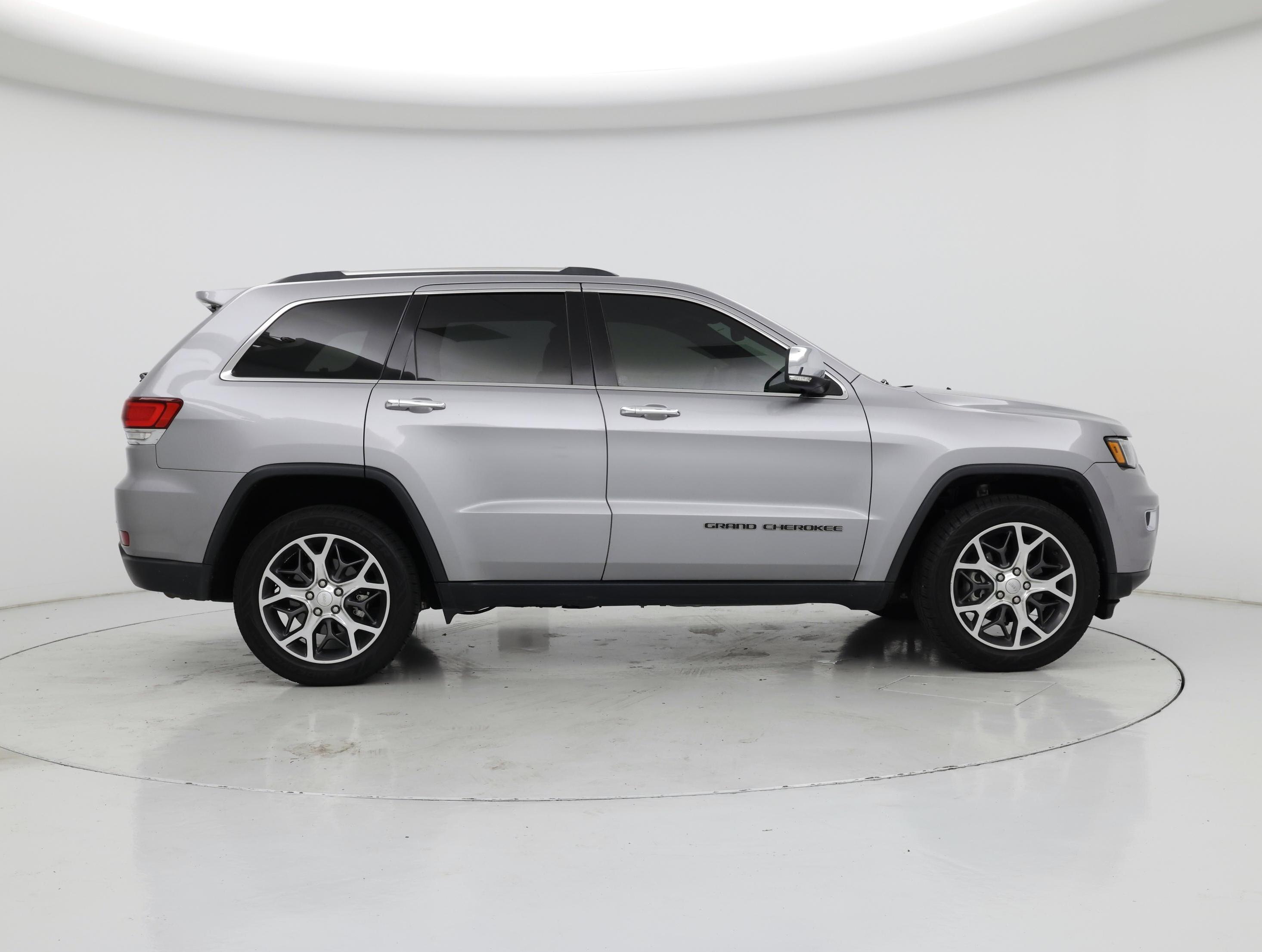 Thumbnail: 2020 Jeep Grand Cherokee - 7