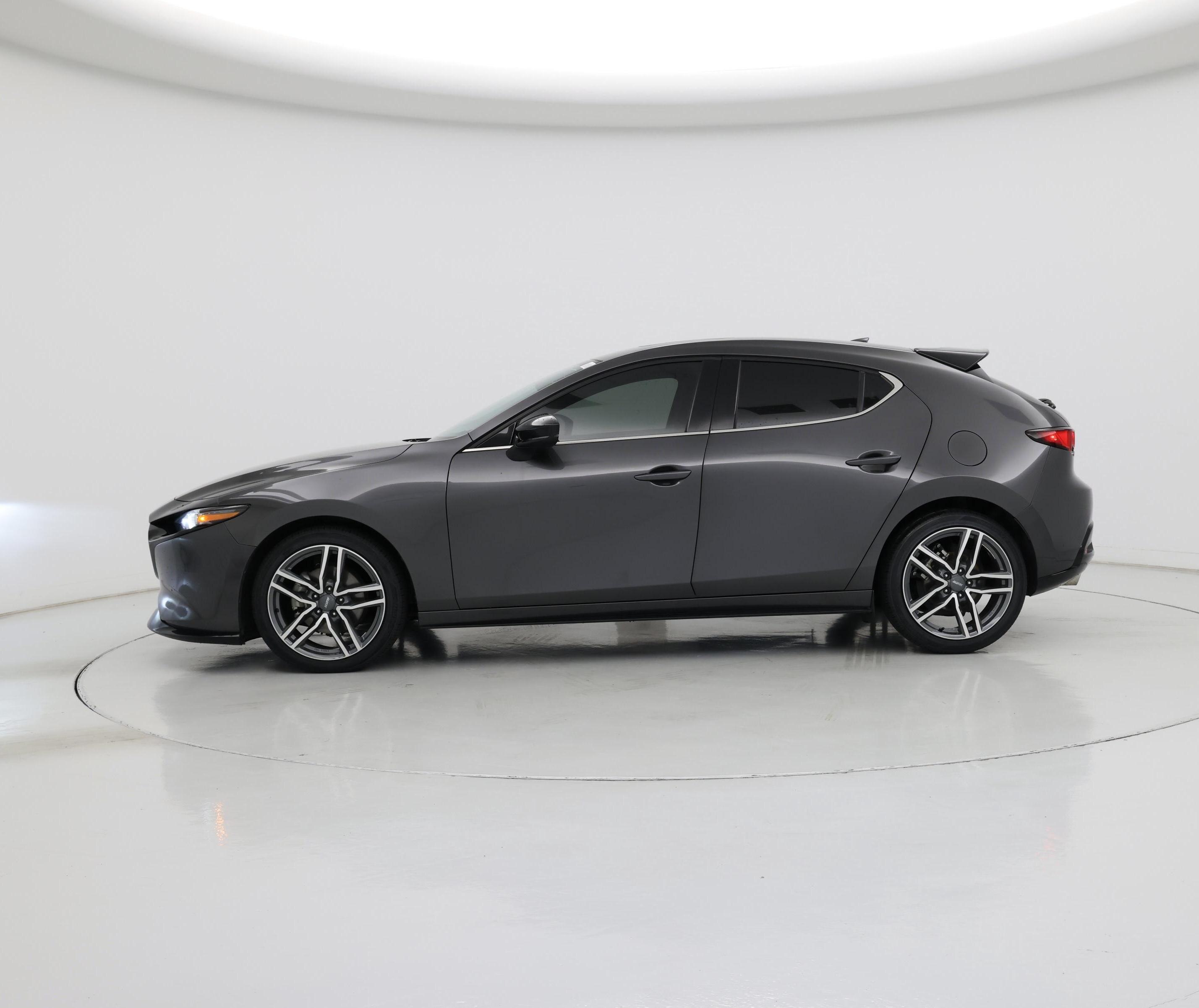 Thumbnail: 2022 Mazda Mazda3 - 3