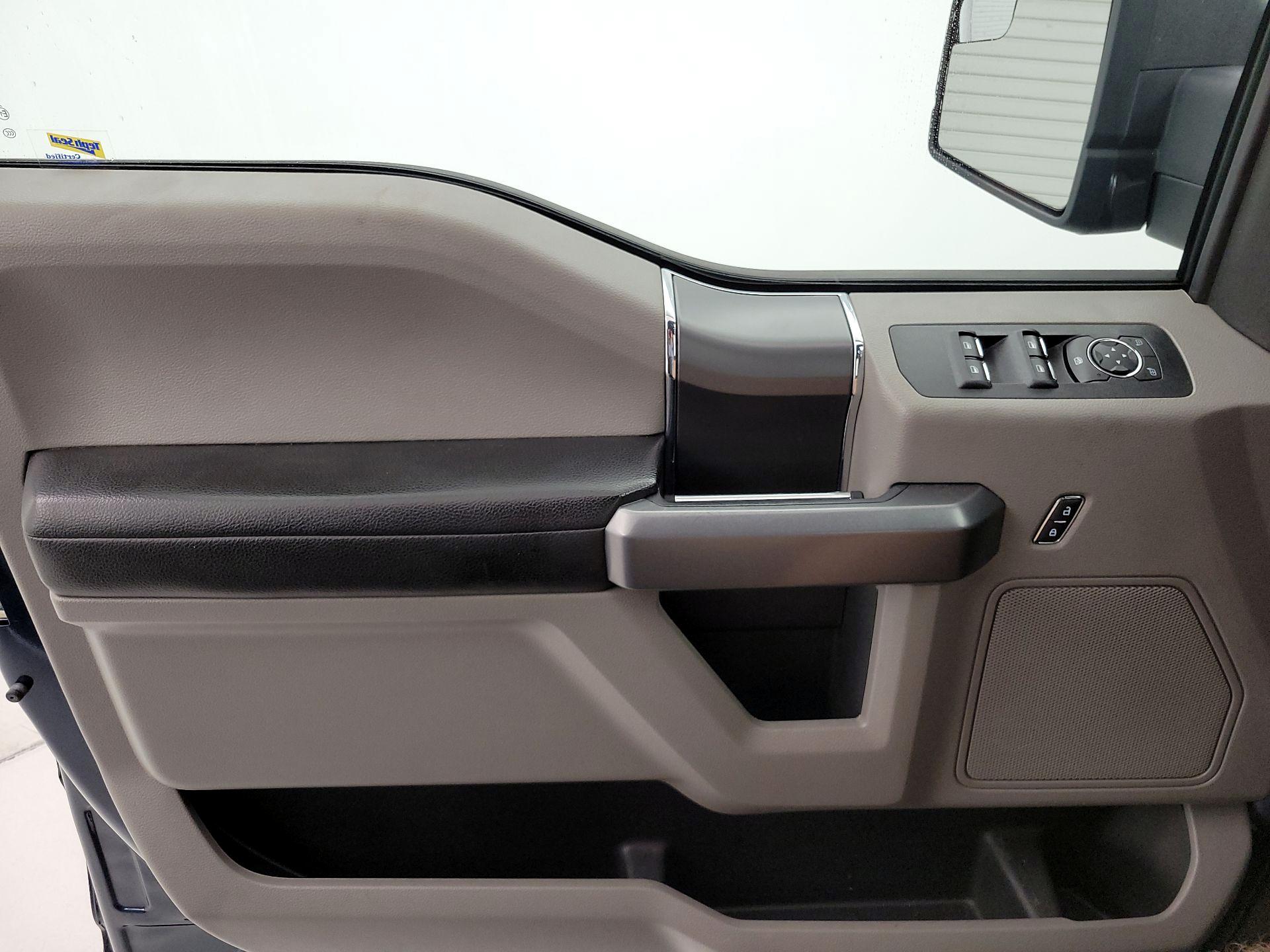Thumbnail: 2019 Ford F-150 - 12