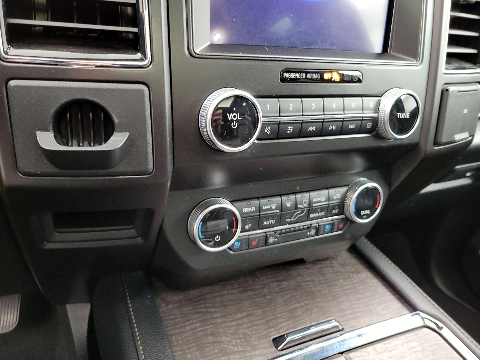 Thumbnail: 2021 Ford Expedition - 17