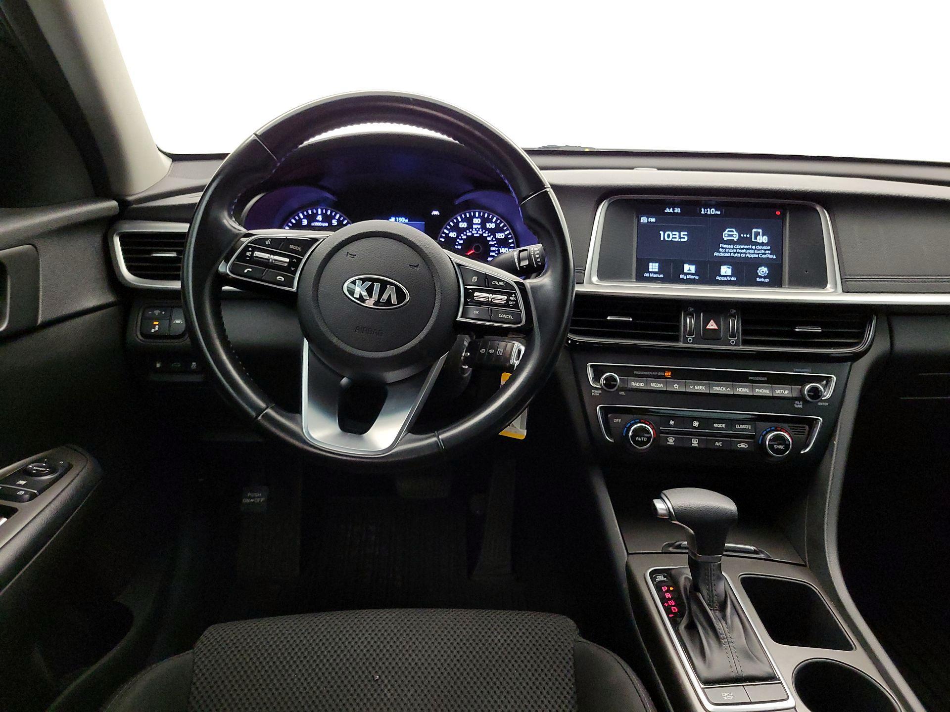 Thumbnail: 2019 Kia Optima - 10